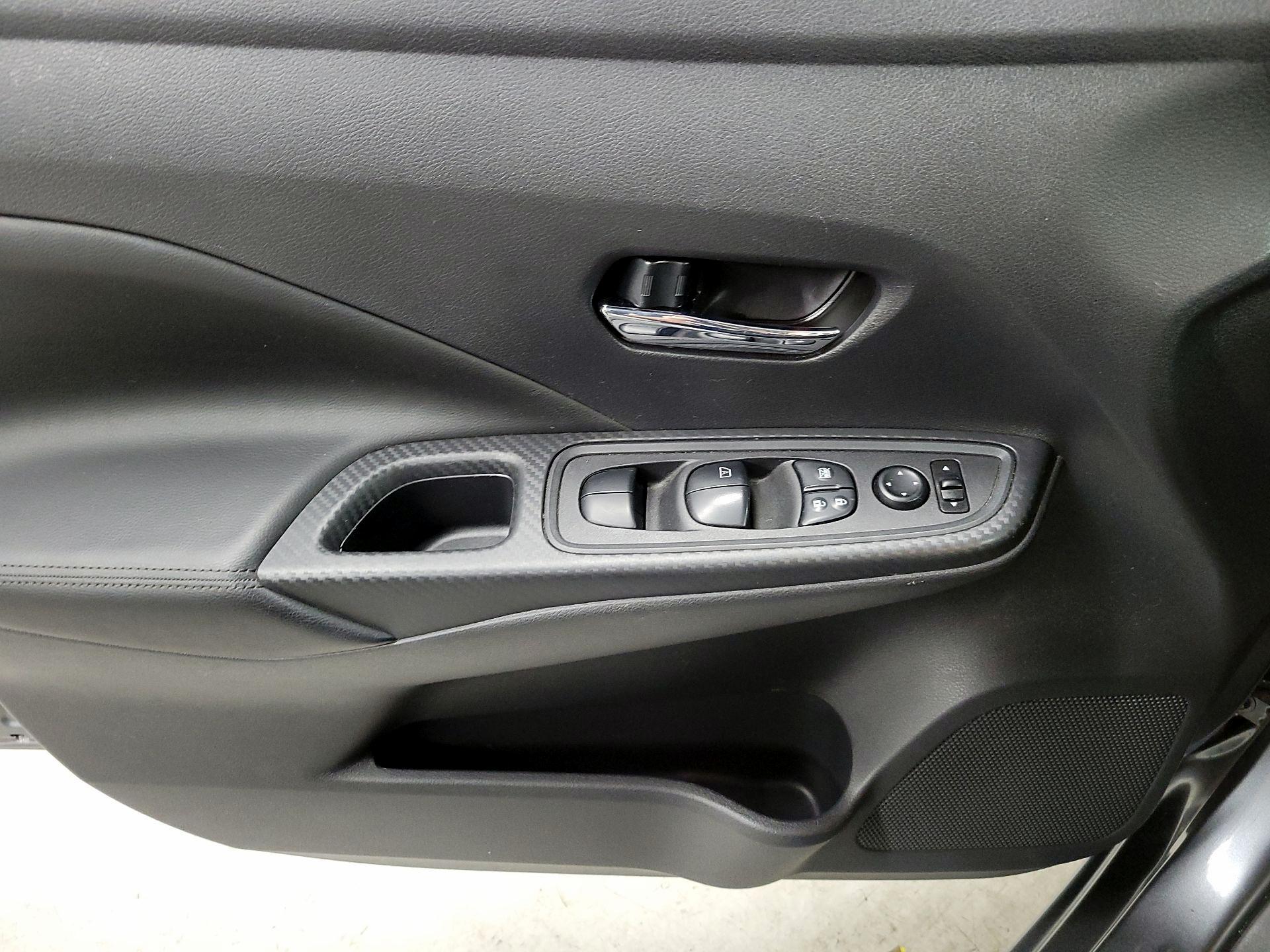 Thumbnail: 2020 Nissan Versa - 12