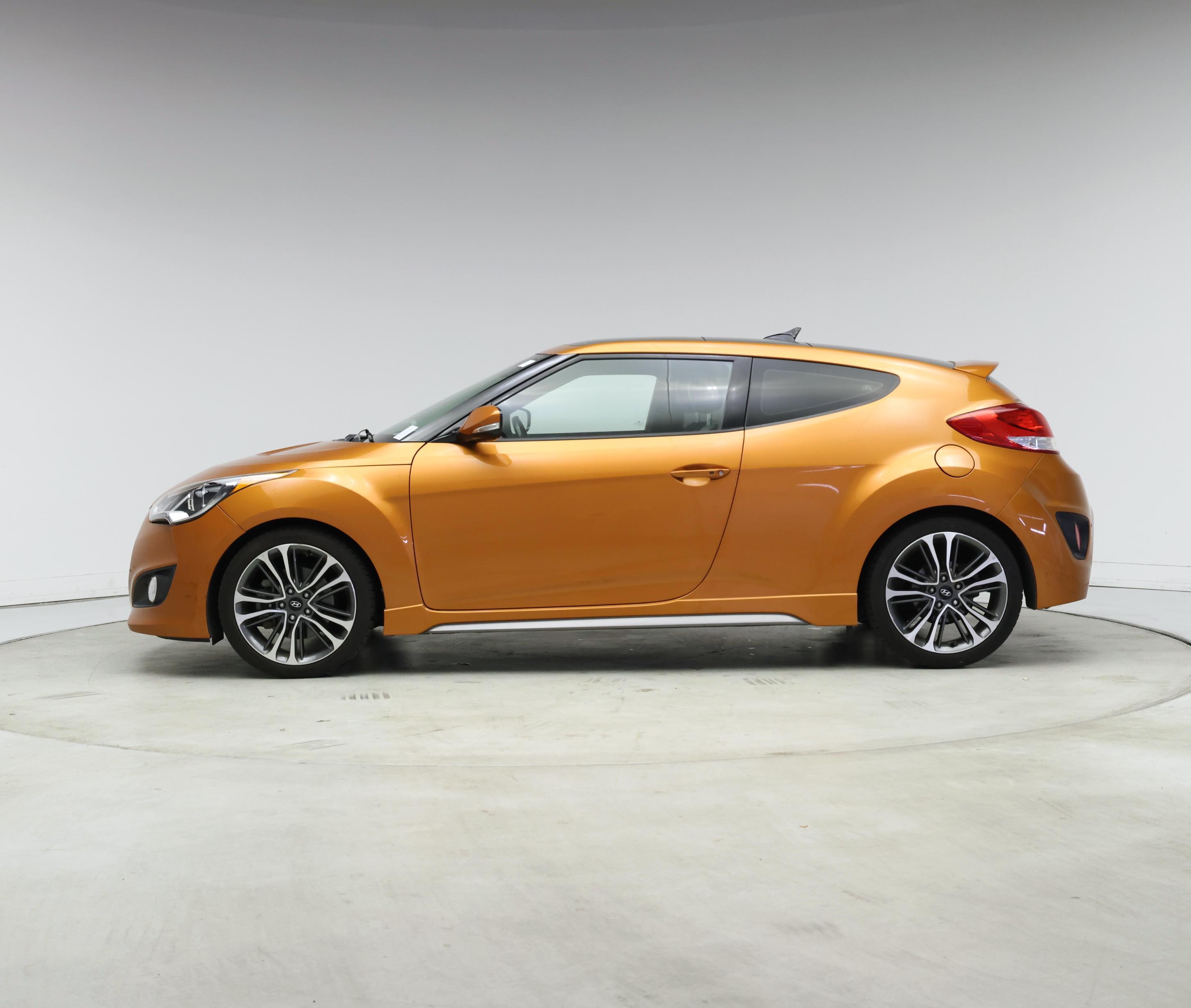 Thumbnail: 2016 Hyundai Veloster - 3