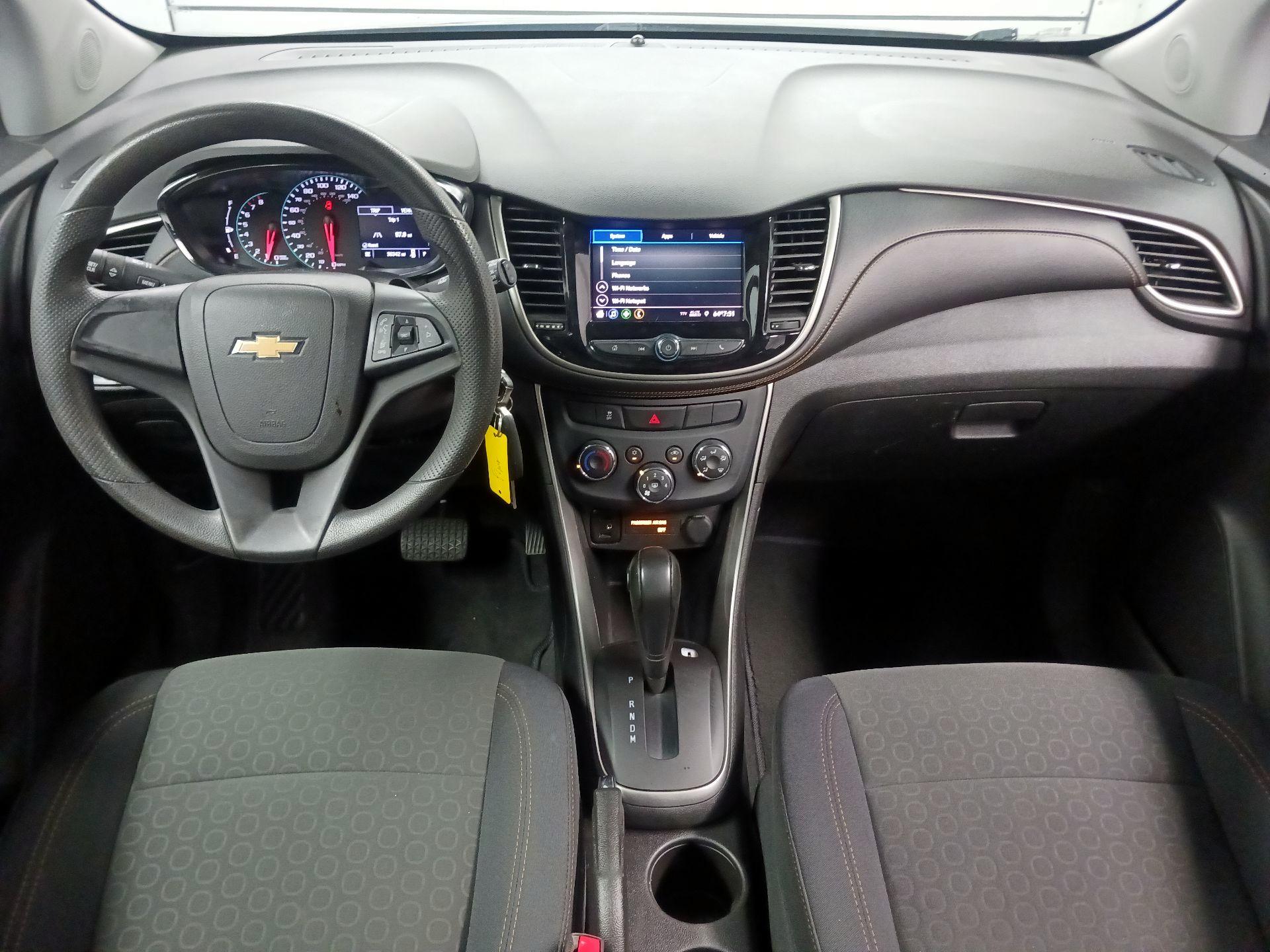 Thumbnail: 2020 Chevrolet Trax - 9