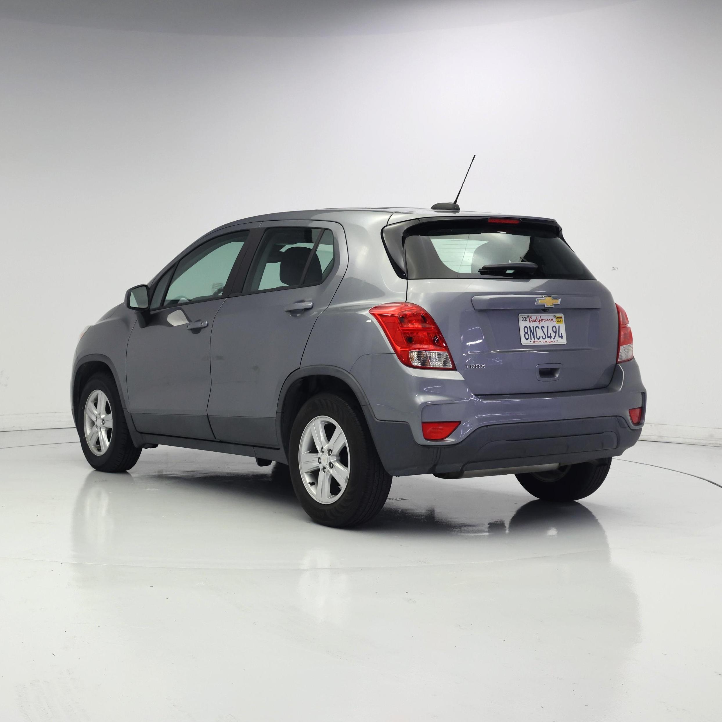 Thumbnail: 2020 Chevrolet Trax - 2