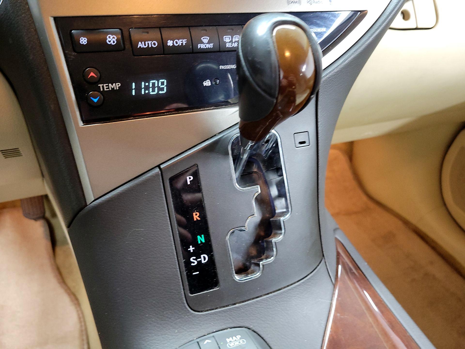 Thumbnail: 2015 Lexus RX - 15