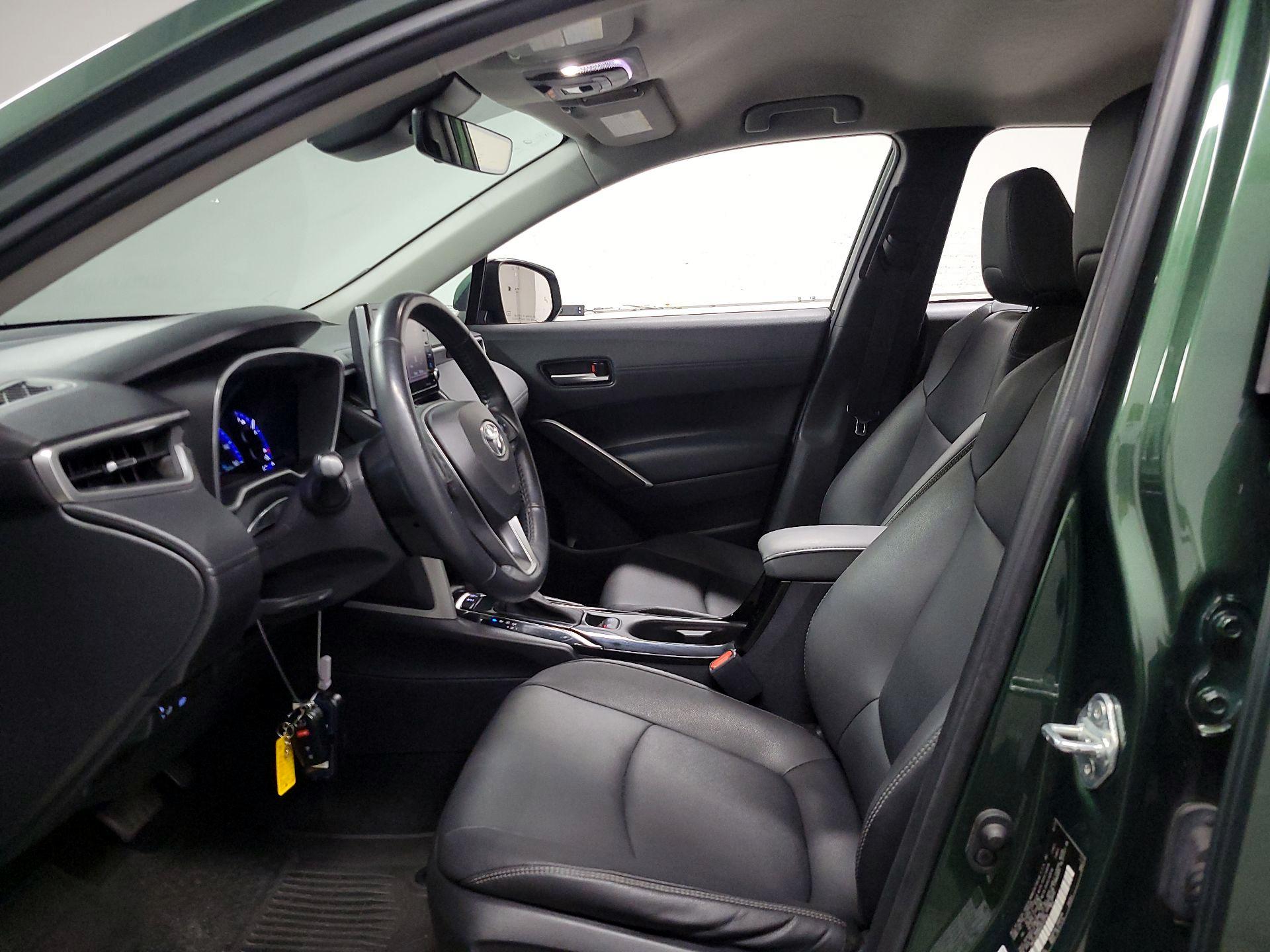 Thumbnail: 2022 Toyota Corolla Cross - 11