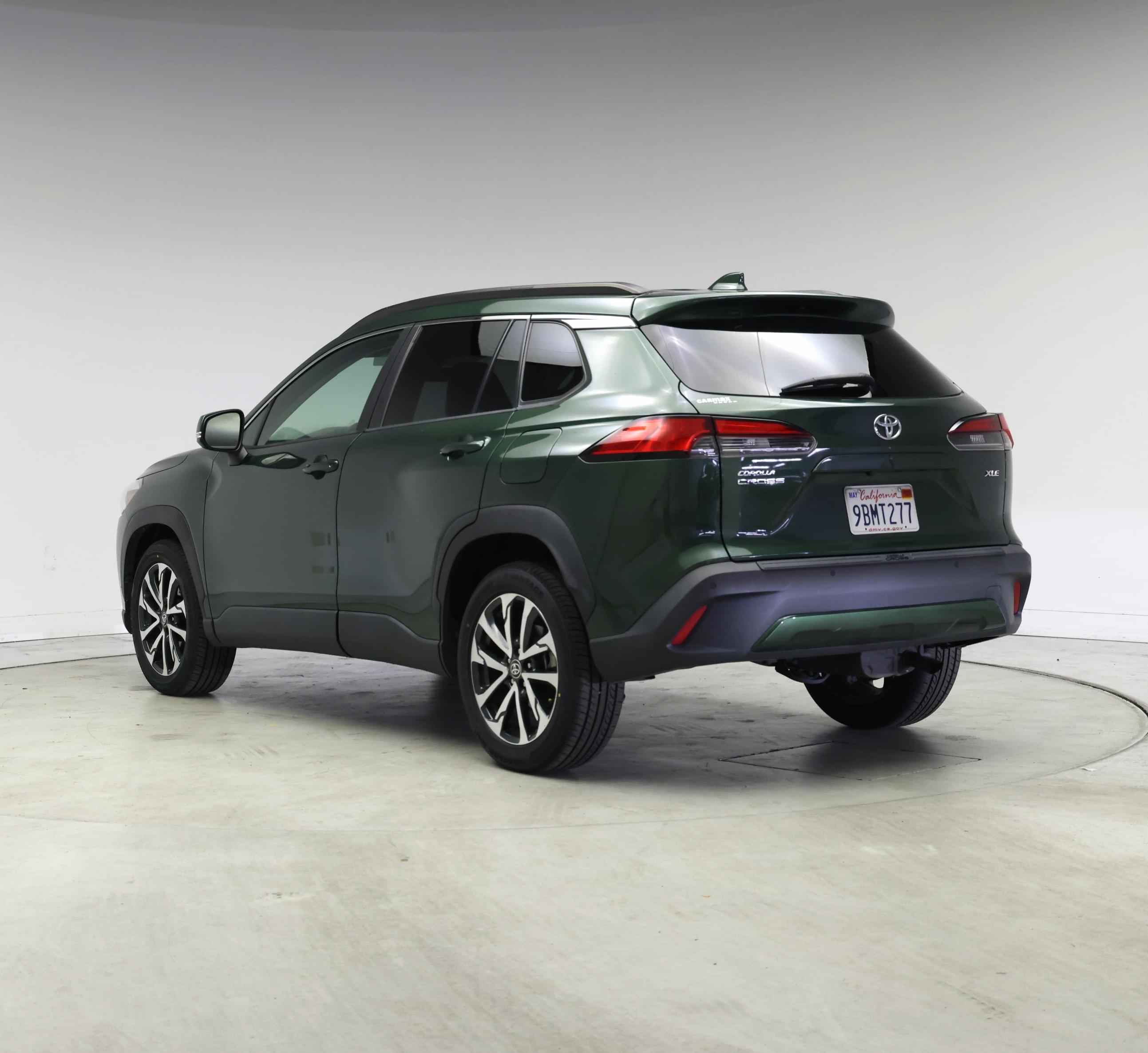 Thumbnail: 2022 Toyota Corolla Cross - 2