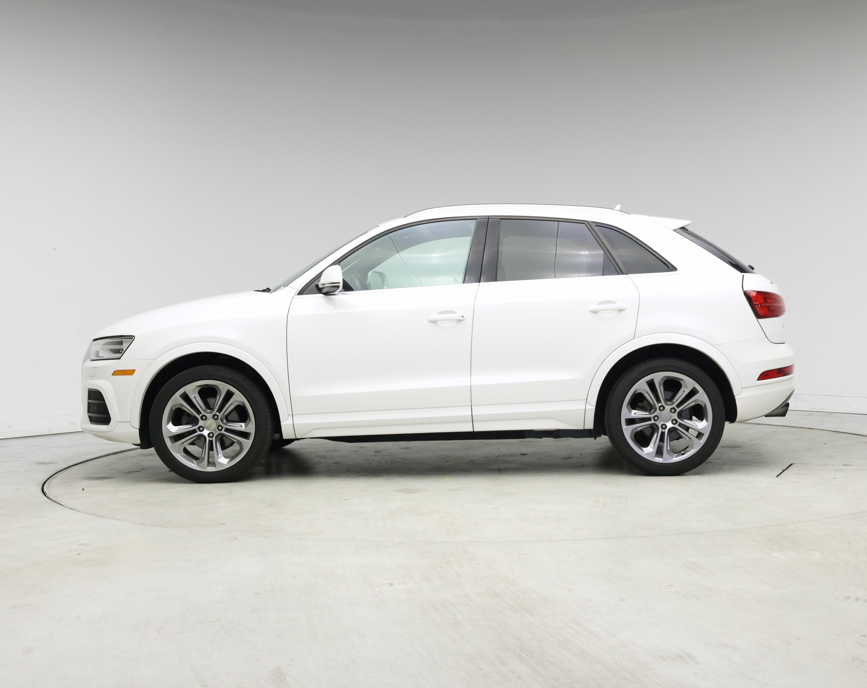 Thumbnail: 2016 Audi Q3 - 3