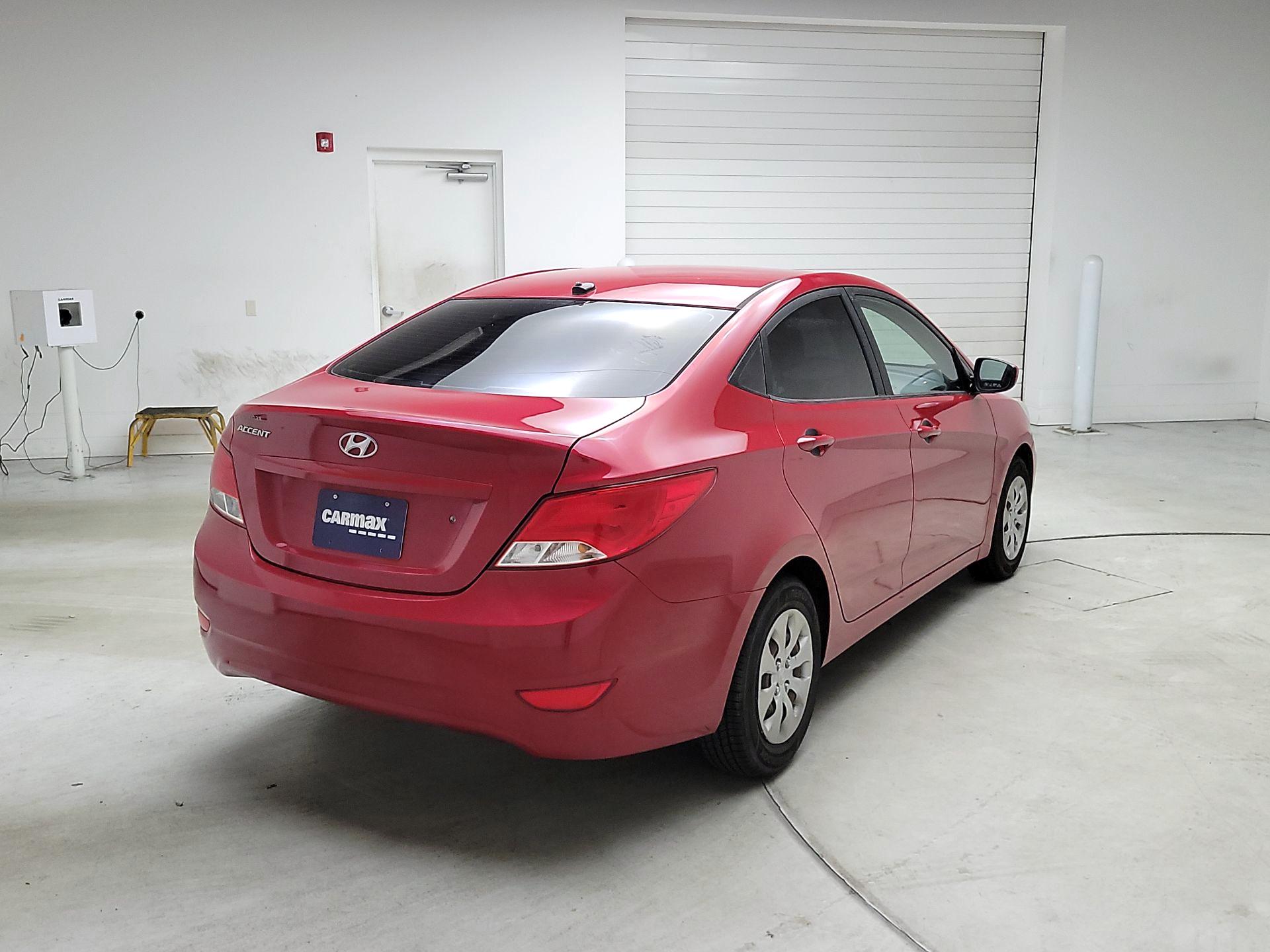 Thumbnail: 2016 Hyundai Accent - 5