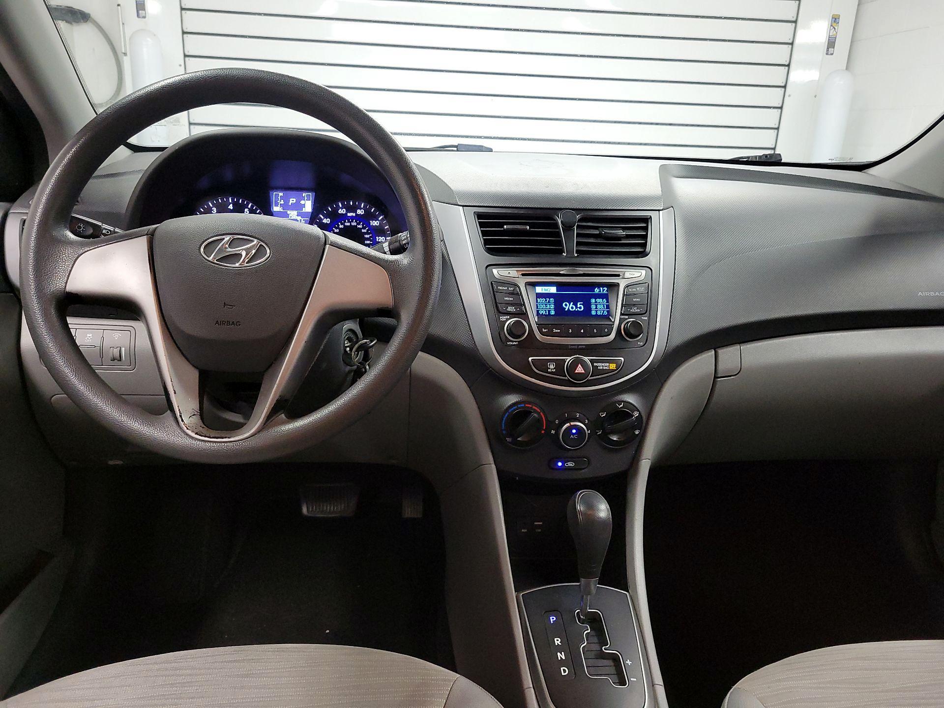Thumbnail: 2016 Hyundai Accent - 8