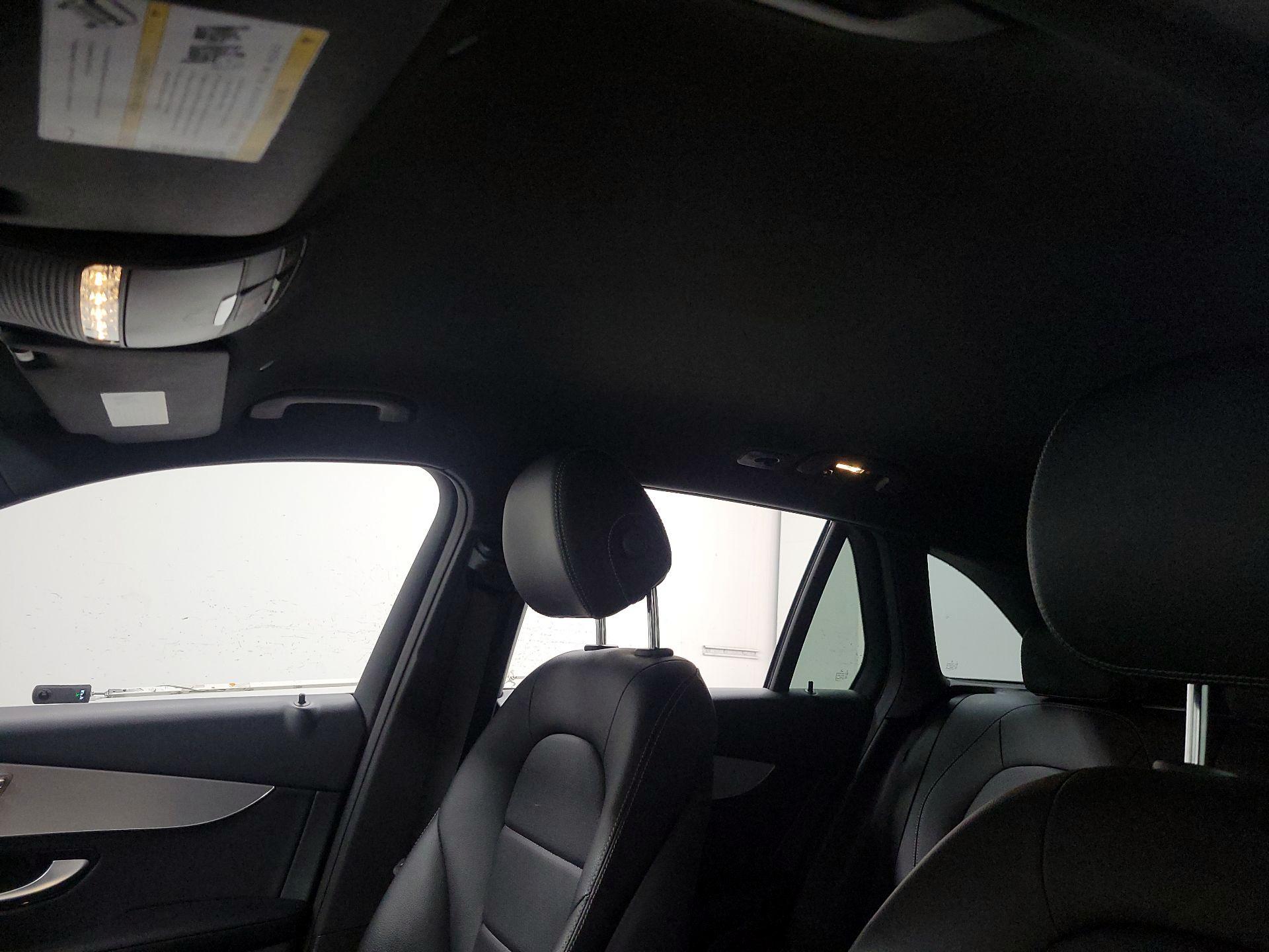 Thumbnail: 2022 Mercedes-Benz GLC - 18