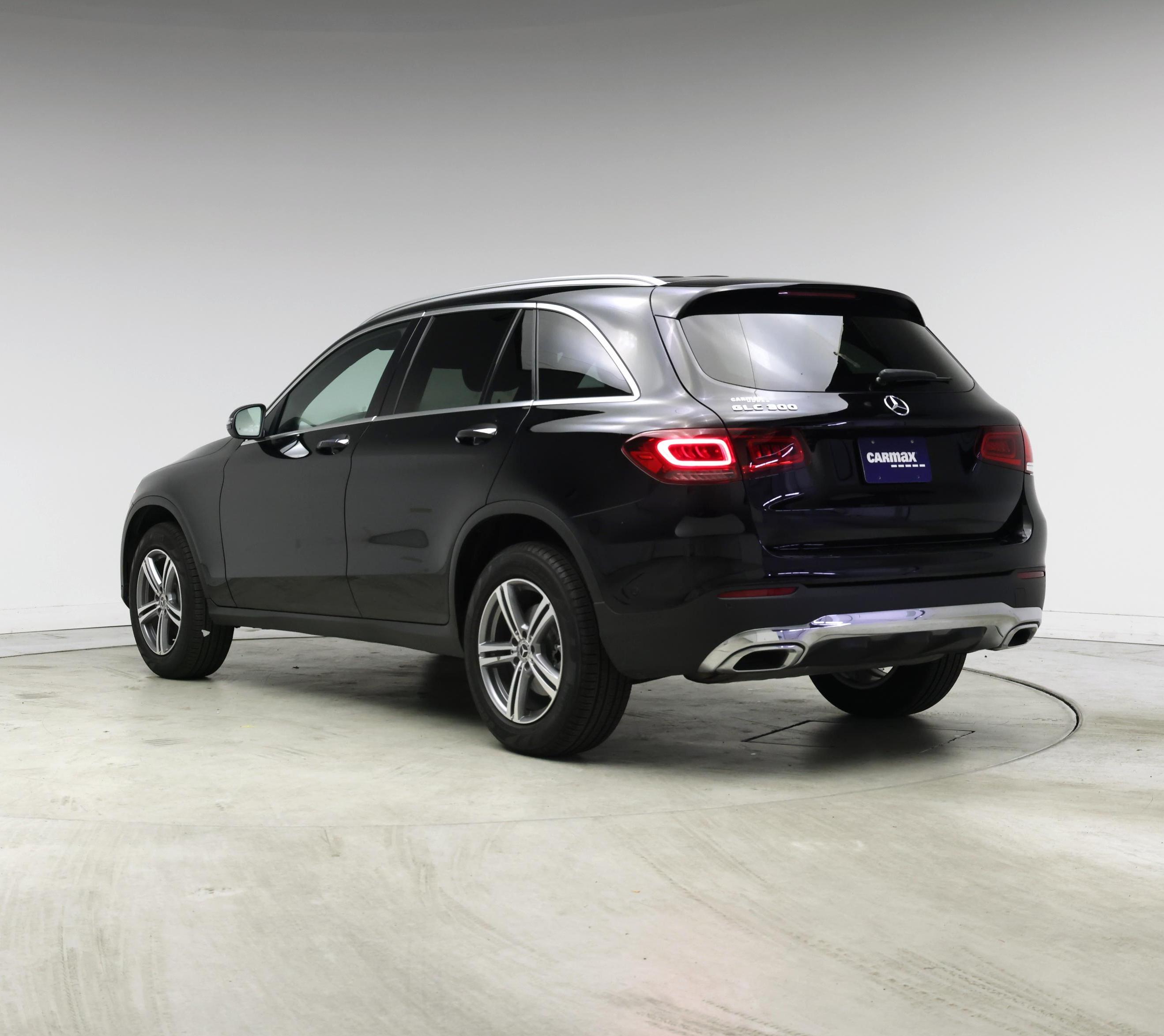 Thumbnail: 2022 Mercedes-Benz GLC - 2