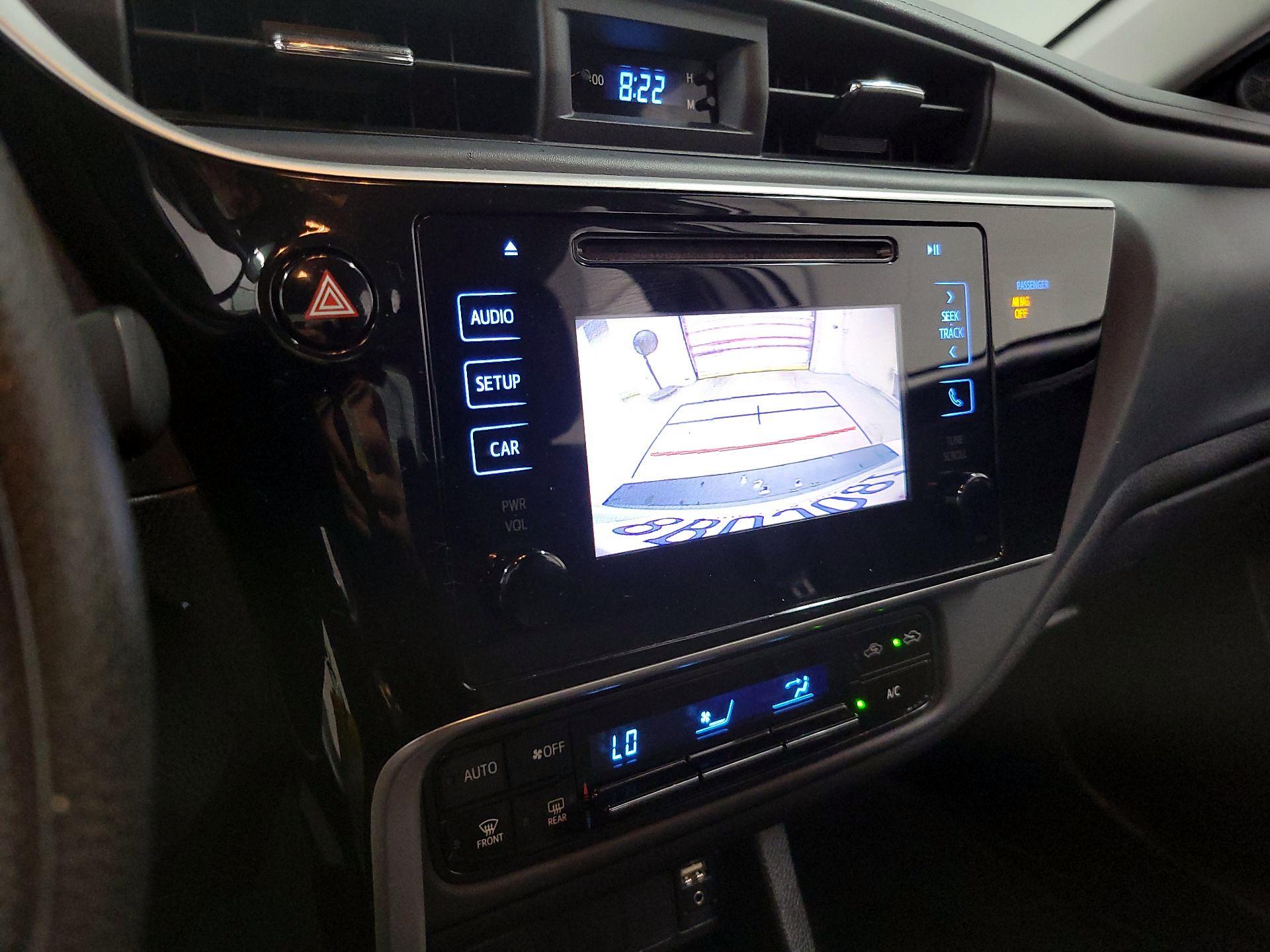 Thumbnail: 2018 Toyota Corolla - 14