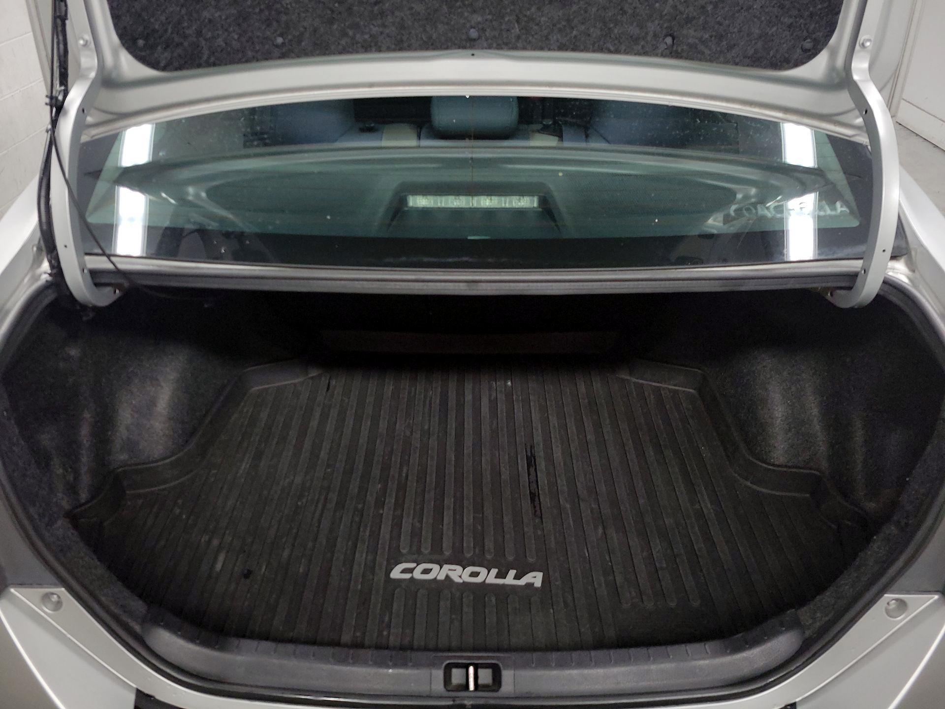 Thumbnail: 2018 Toyota Corolla - 19