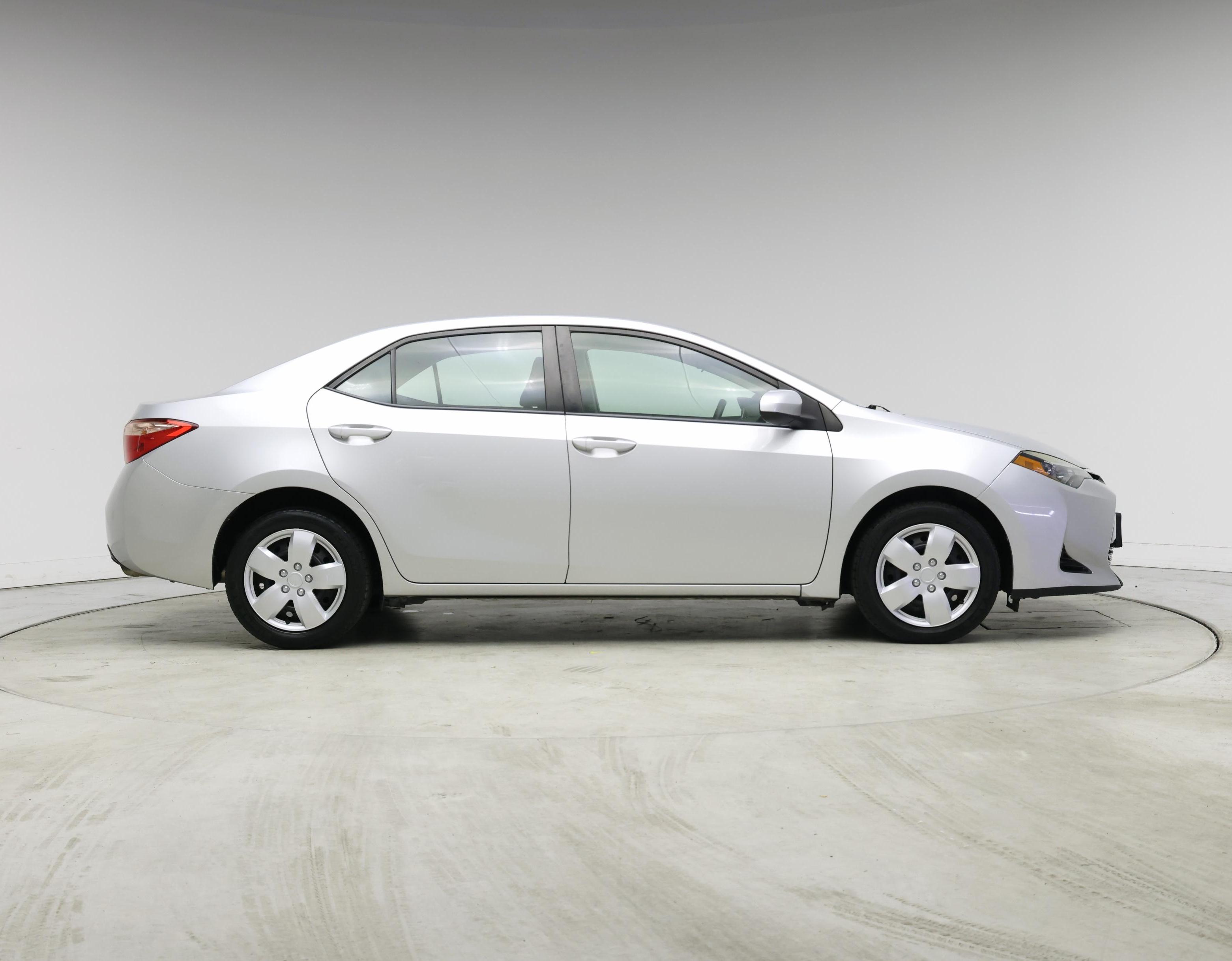 Thumbnail: 2018 Toyota Corolla - 7