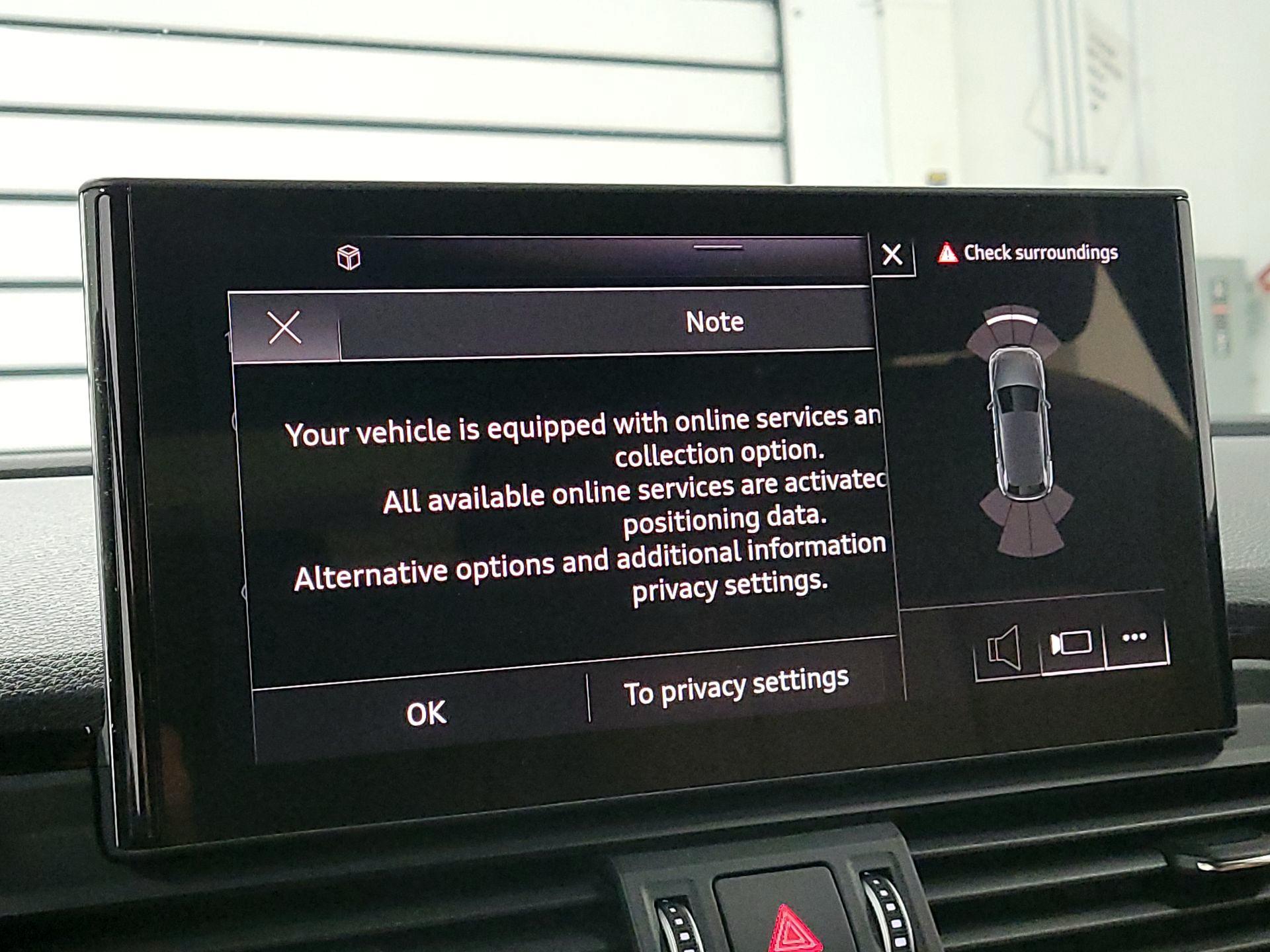 Thumbnail: 2023 Audi Q5 - 12