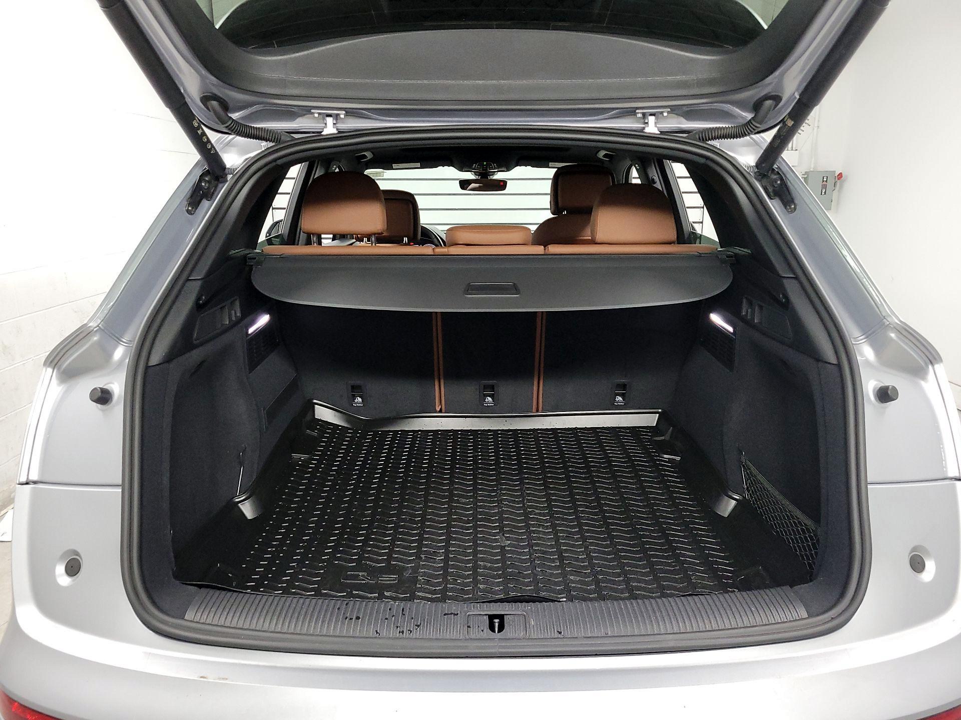 Thumbnail: 2023 Audi Q5 - 16