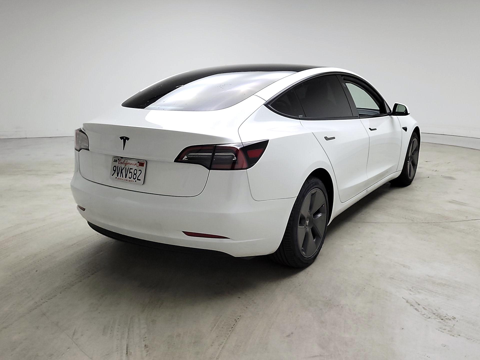 Thumbnail: 2023 Tesla Model 3 - 5