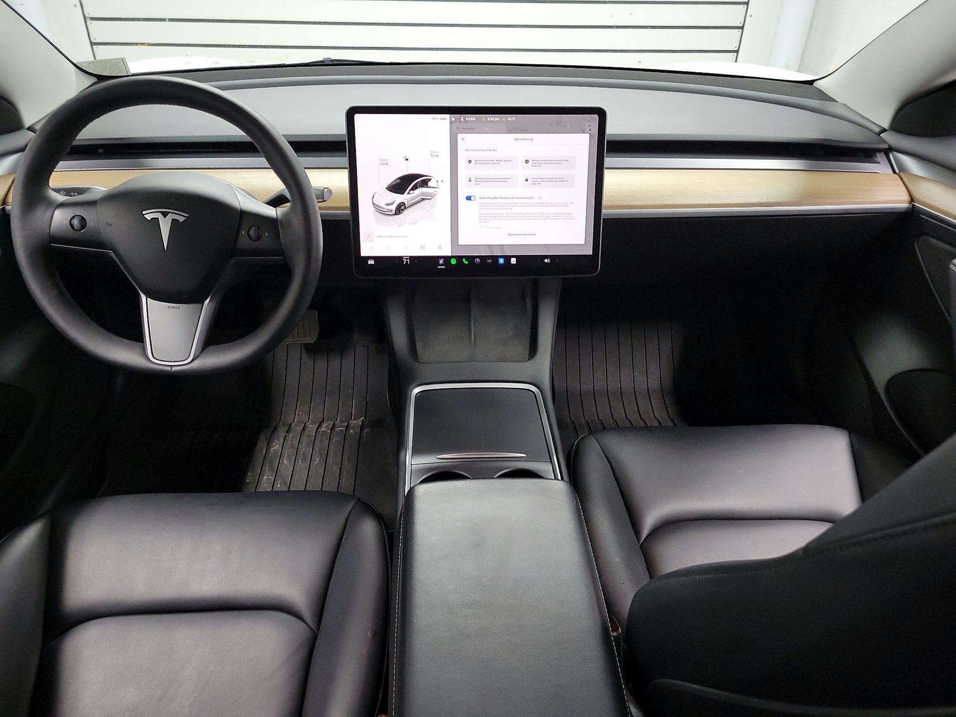 Thumbnail: 2023 Tesla Model 3 - 8