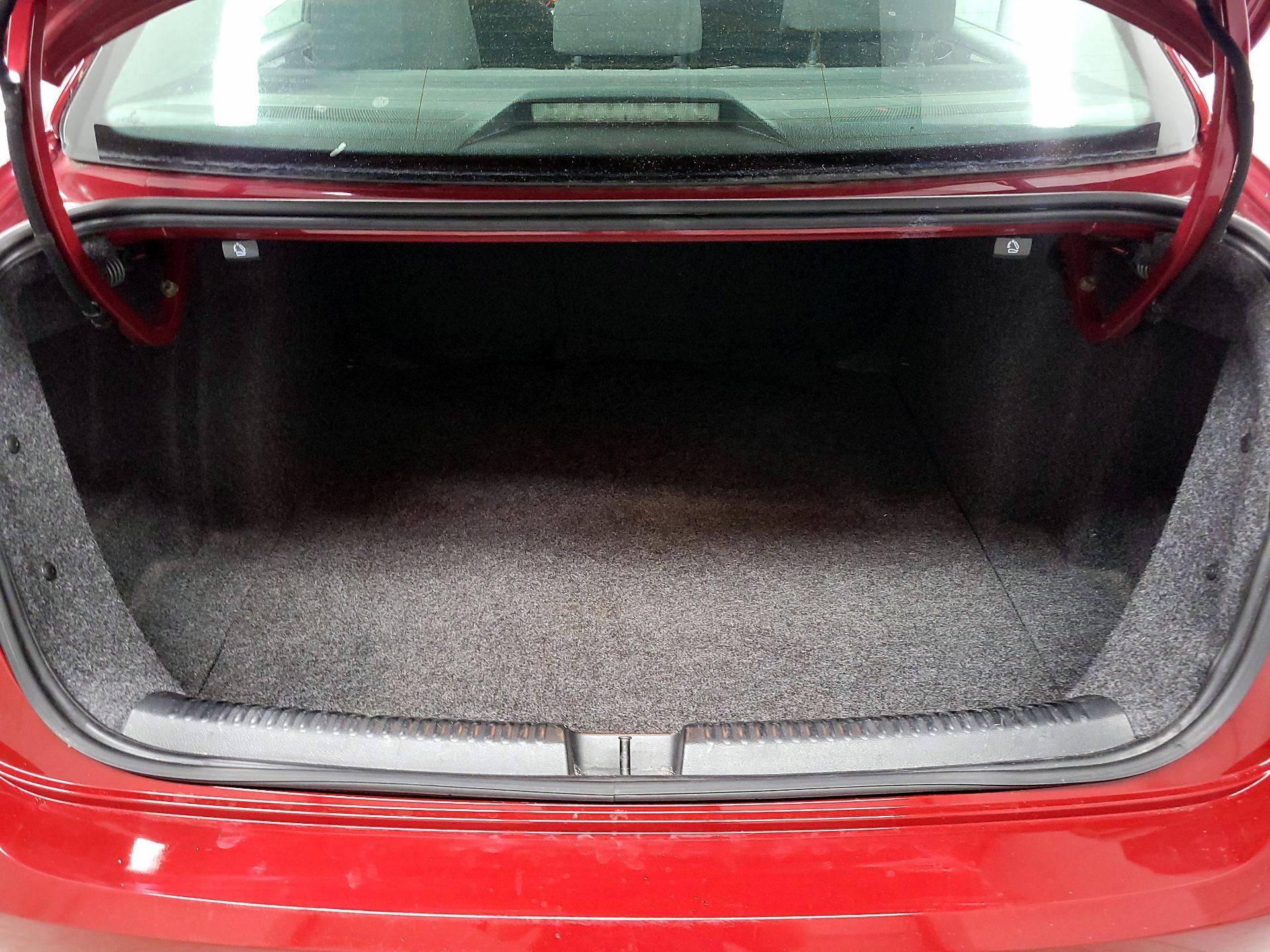 Thumbnail: 2016 Volkswagen Jetta - 15