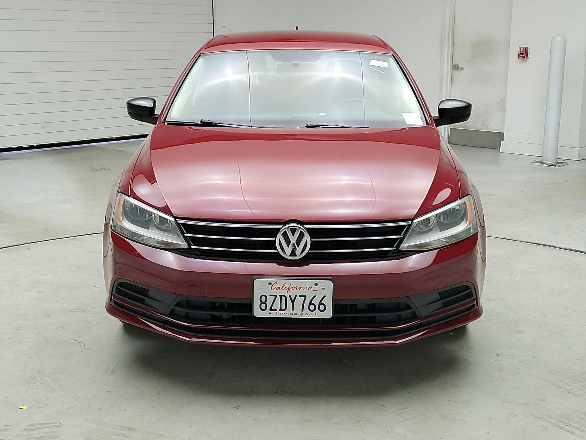 Thumbnail: 2016 Volkswagen Jetta - 2