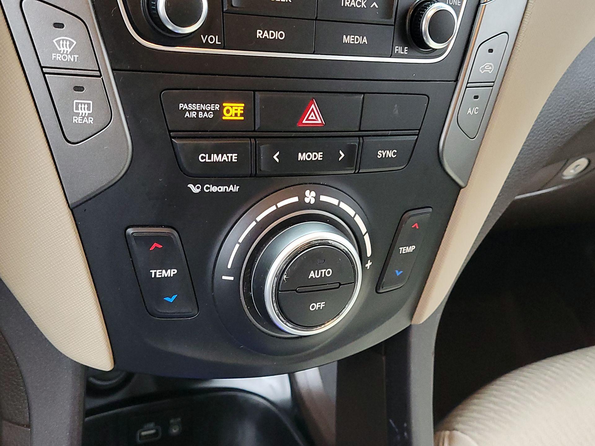 Thumbnail: 2017 Hyundai Santa Fe - 13