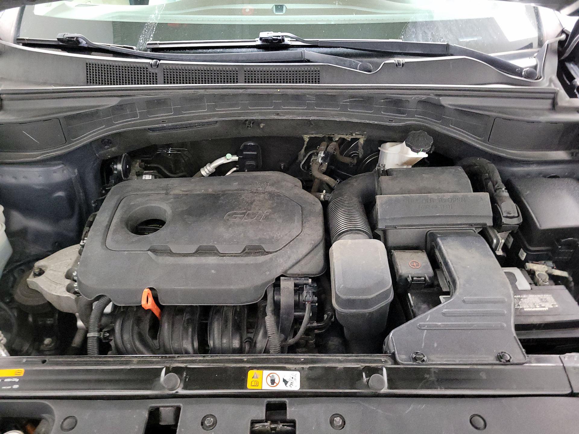 Thumbnail: 2017 Hyundai Santa Fe - 17