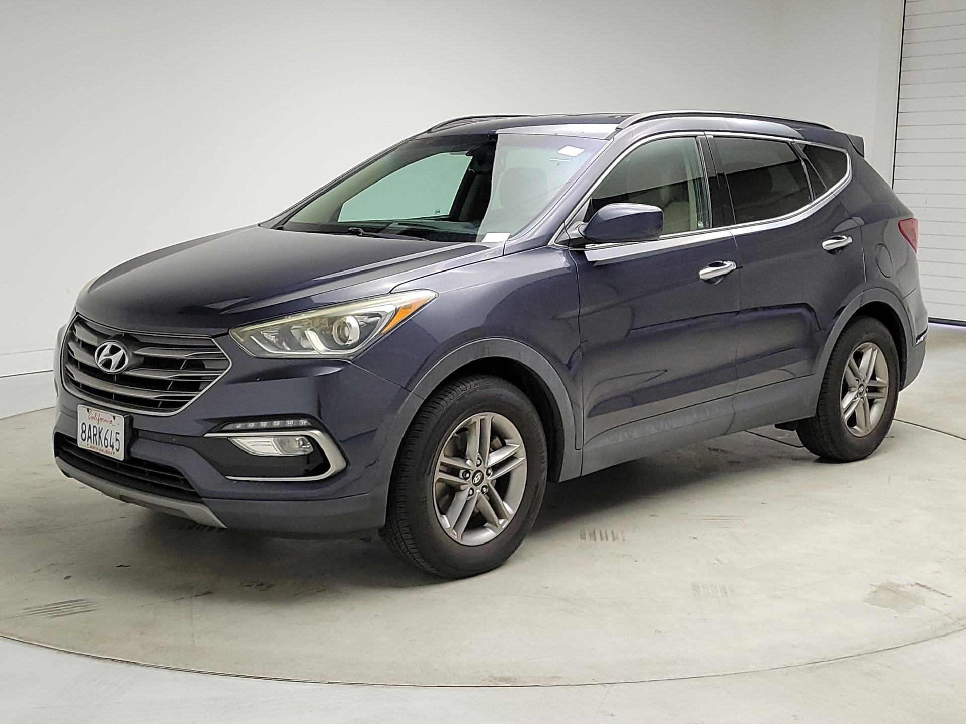 Thumbnail: 2017 Hyundai Santa Fe - 3
