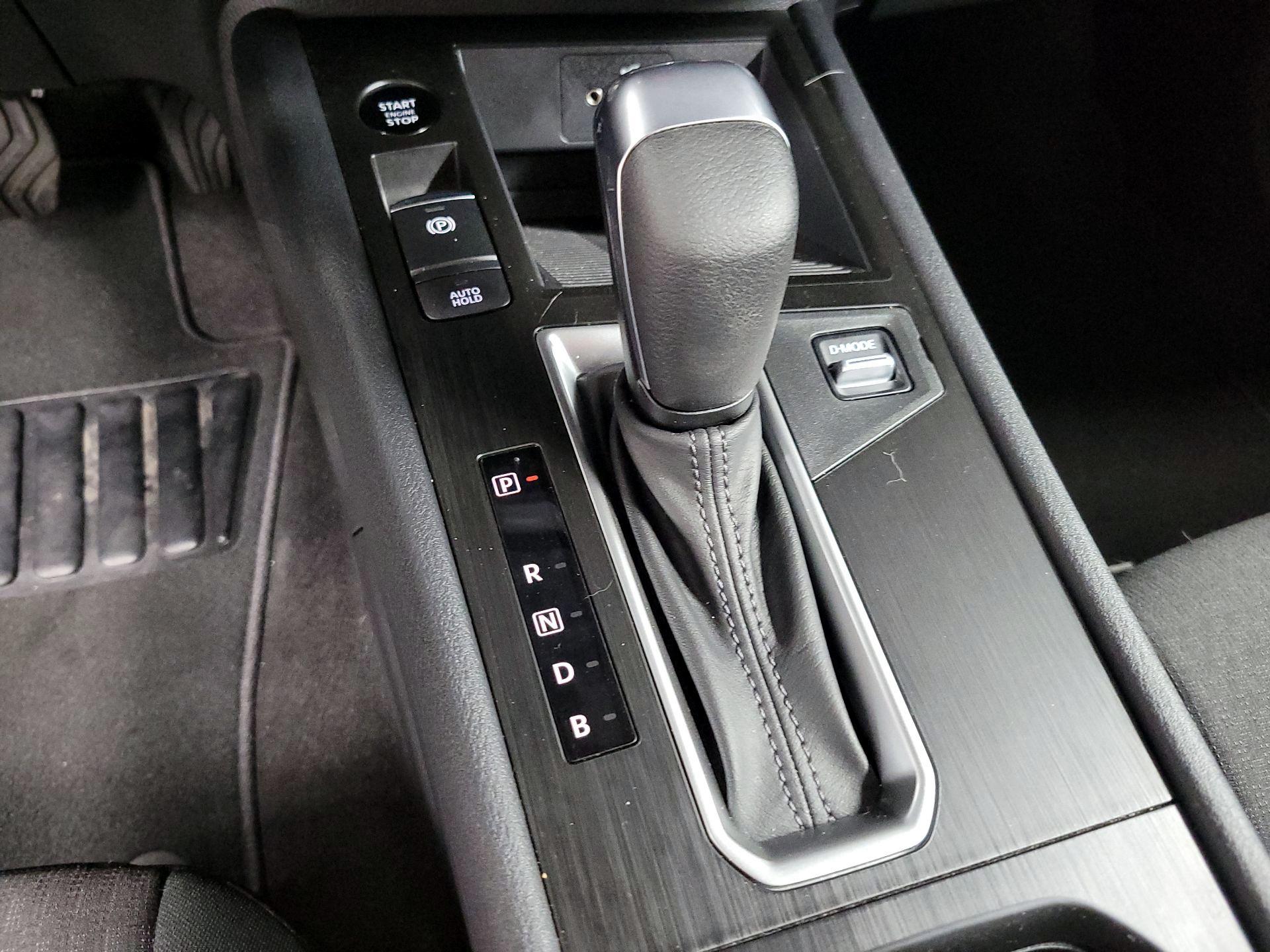 Thumbnail: 2025 Nissan Kicks - 15