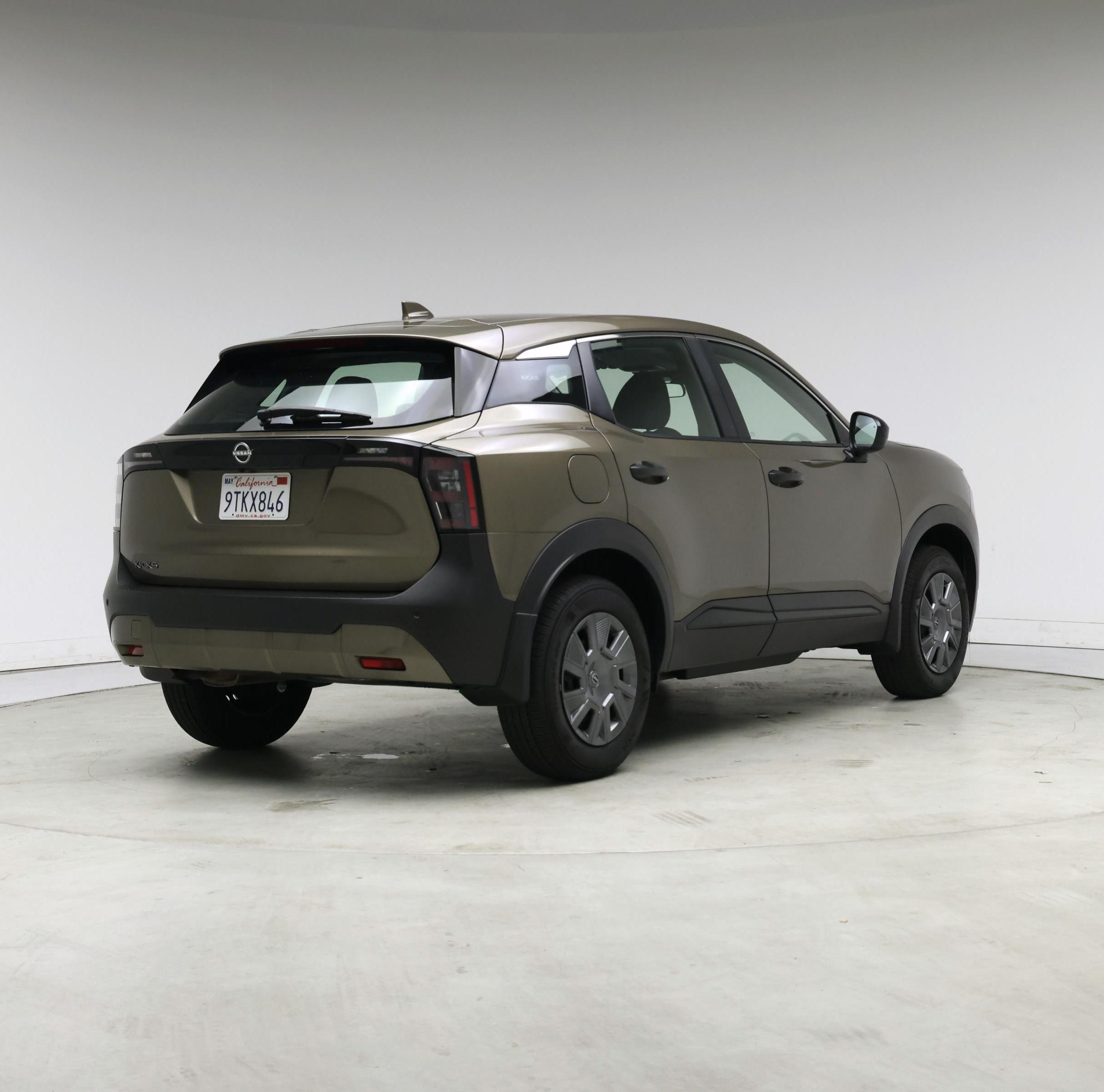 Thumbnail: 2025 Nissan Kicks - 8