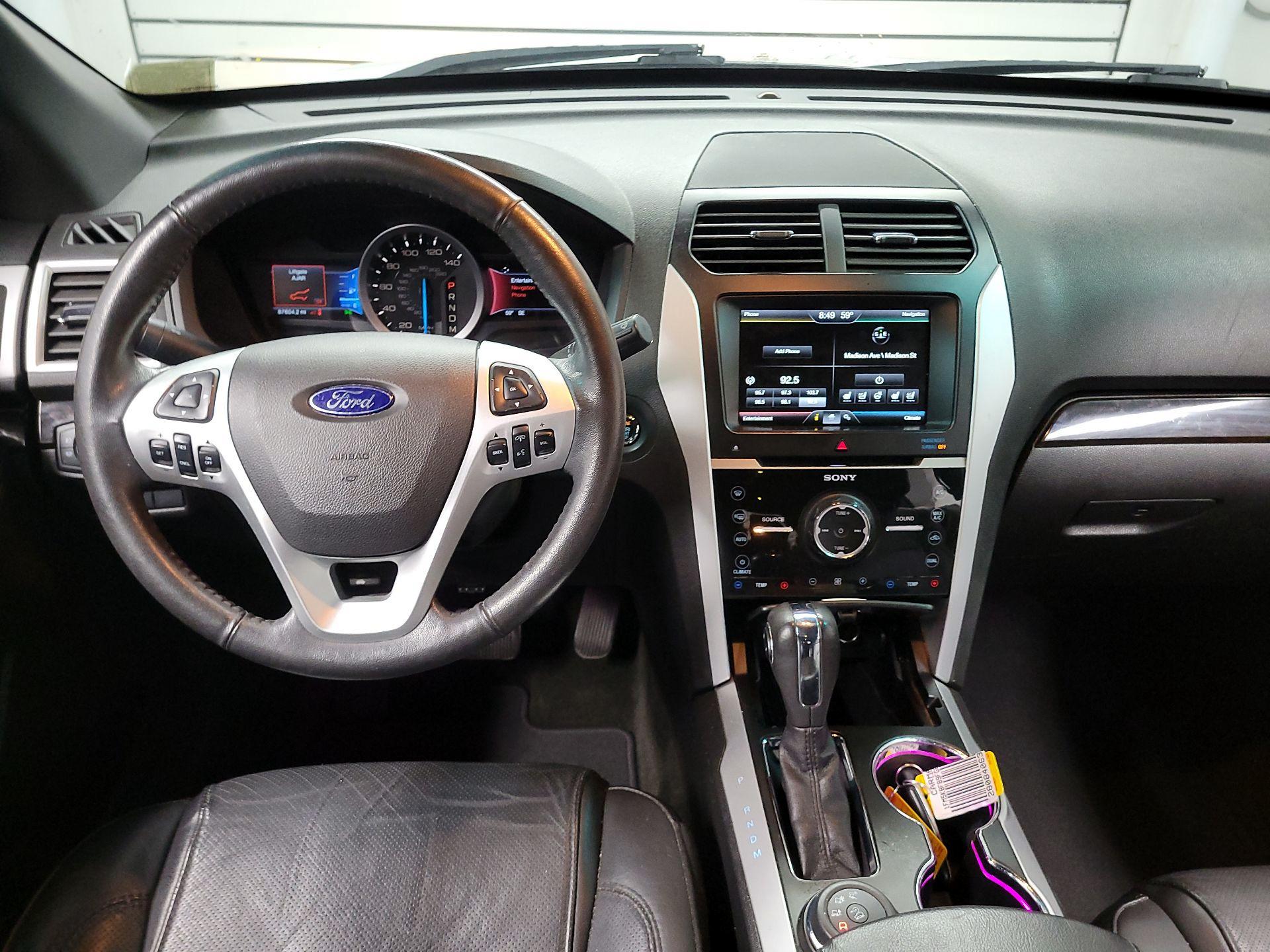 Thumbnail: 2015 Ford Explorer - 9