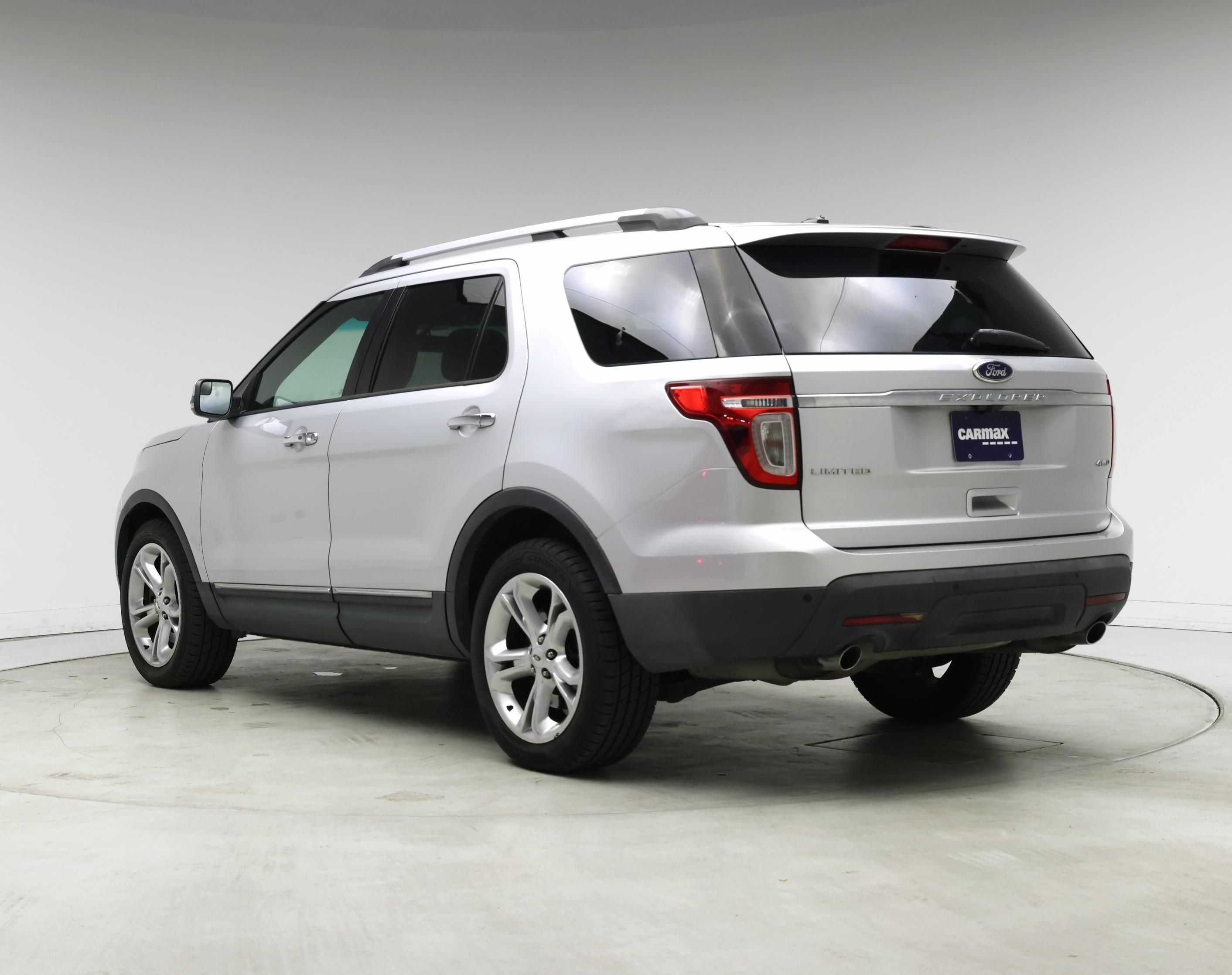 Thumbnail: 2015 Ford Explorer - 2