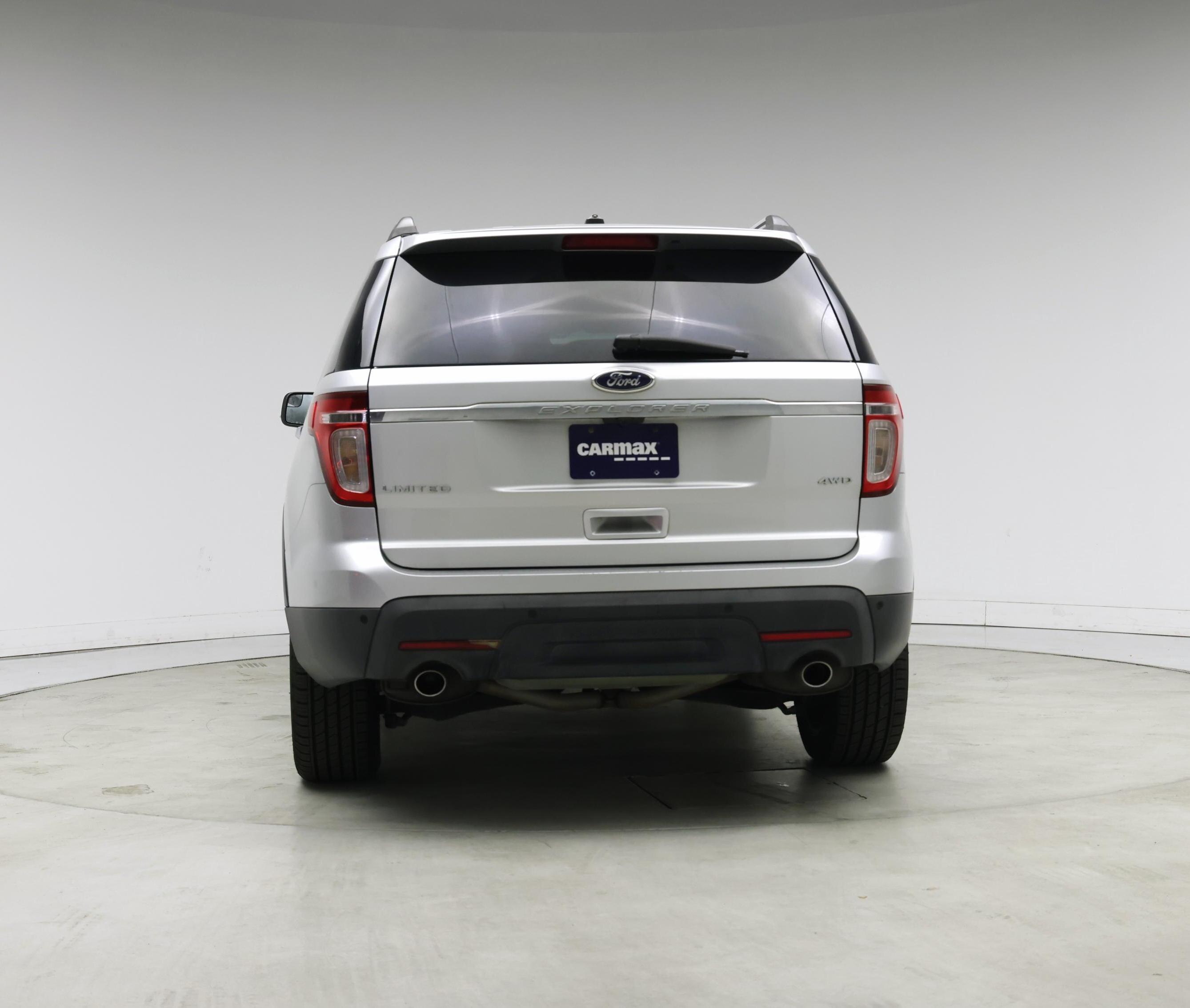 Thumbnail: 2015 Ford Explorer - 6