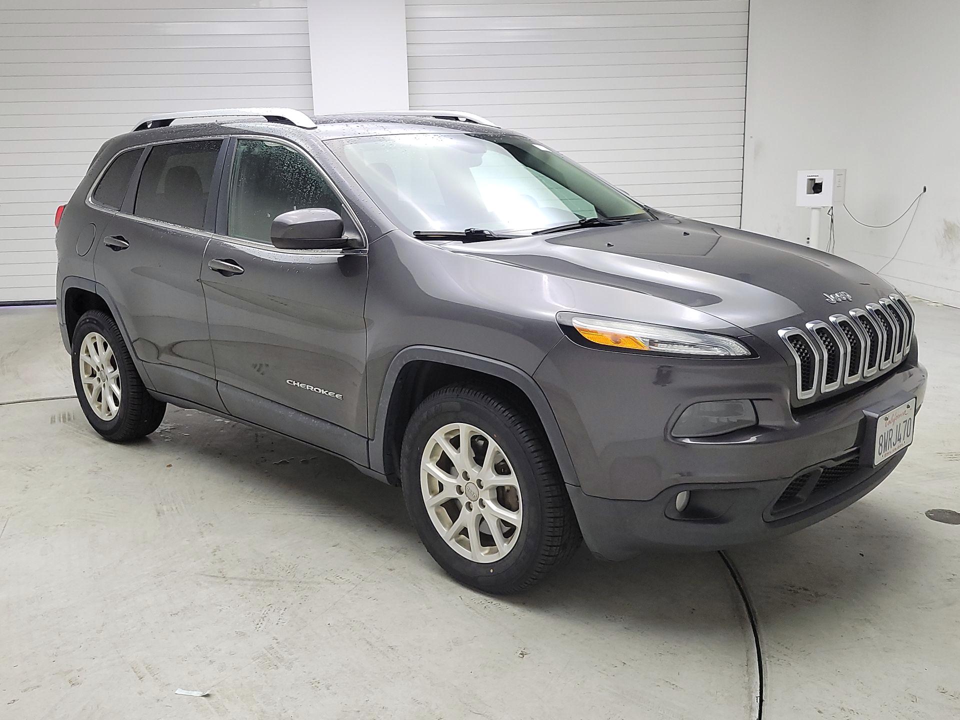 Thumbnail: 2015 Jeep Cherokee - 1