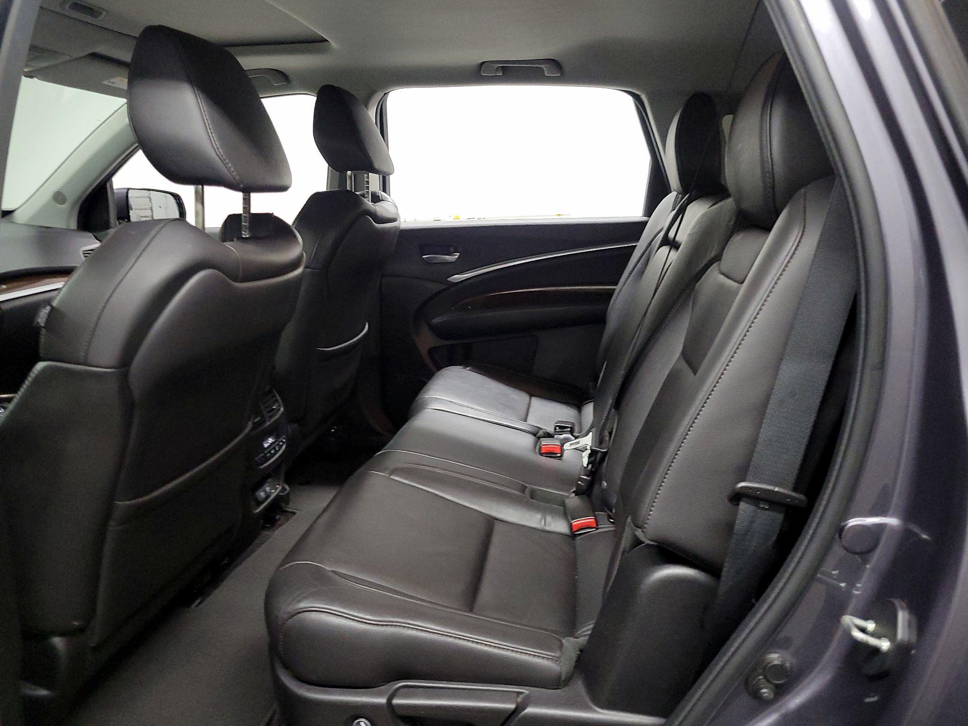 Thumbnail: 2018 Acura MDX - 17