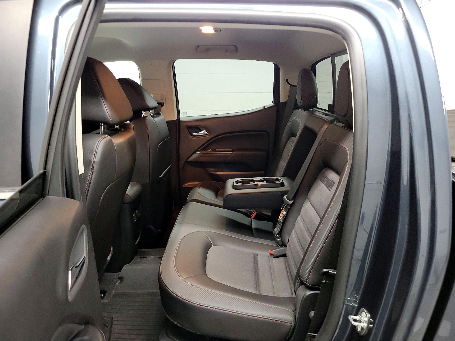 Thumbnail: 2019 GMC Canyon - 16