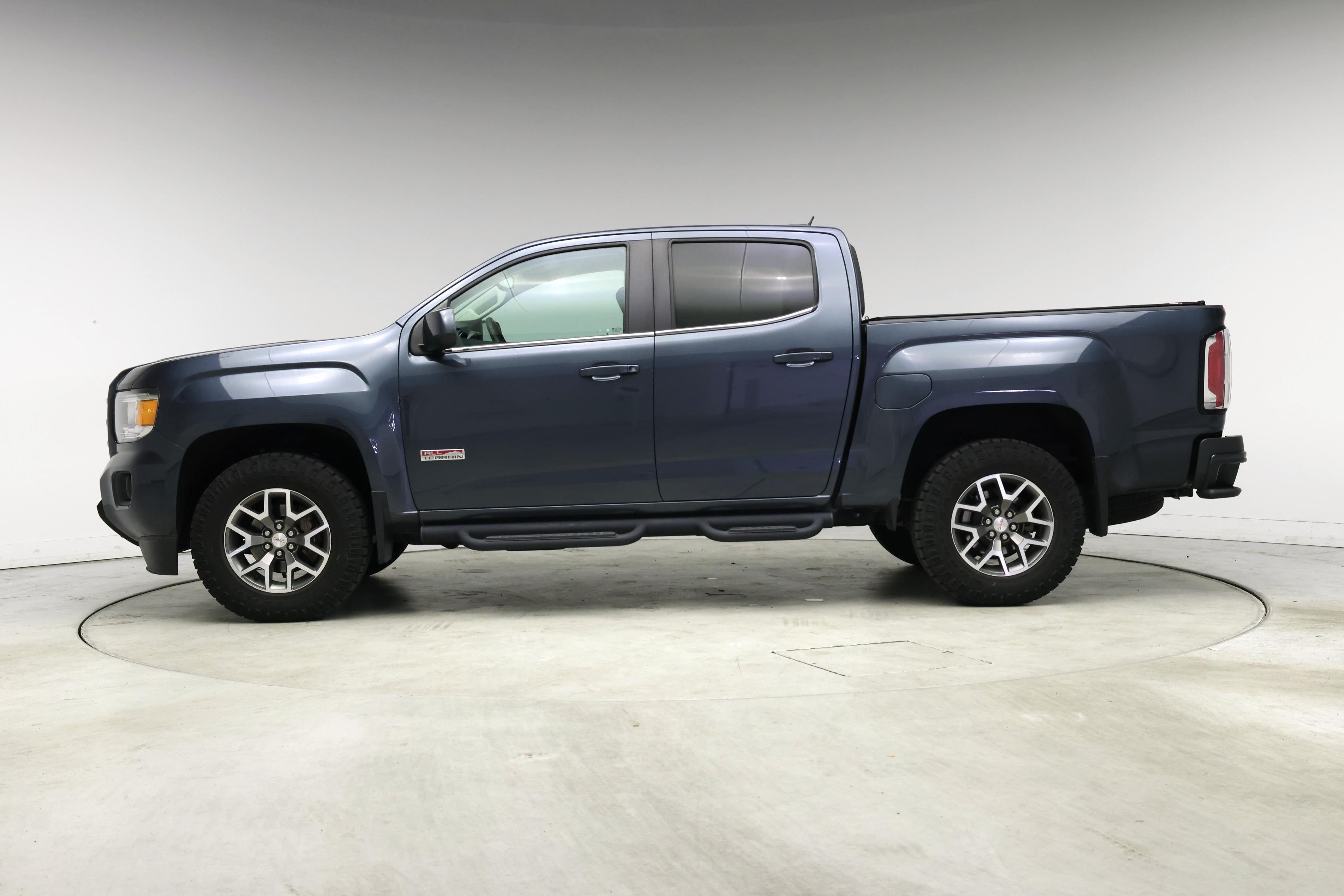 Thumbnail: 2019 GMC Canyon - 3