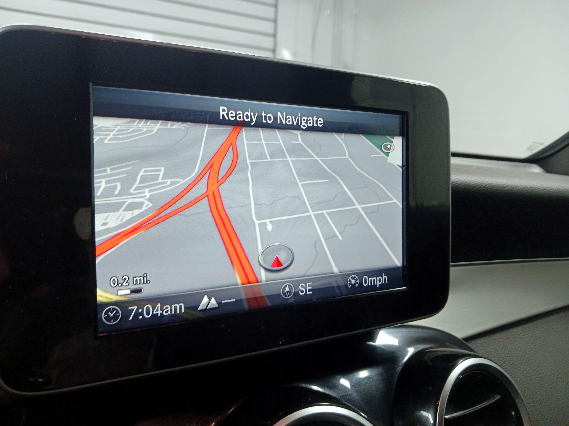 Thumbnail: 2017 Mercedes-Benz GLC - 12