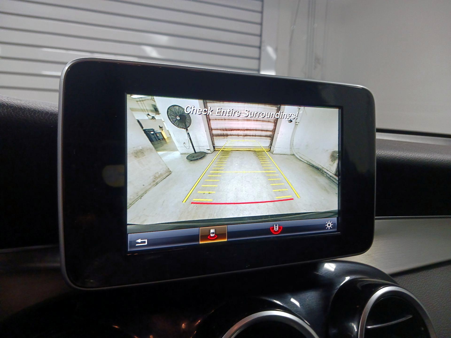 Thumbnail: 2017 Mercedes-Benz GLC - 13