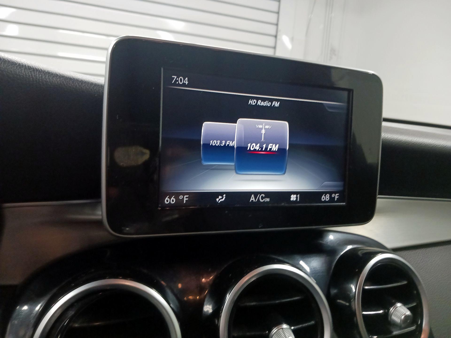 Thumbnail: 2017 Mercedes-Benz GLC - 14