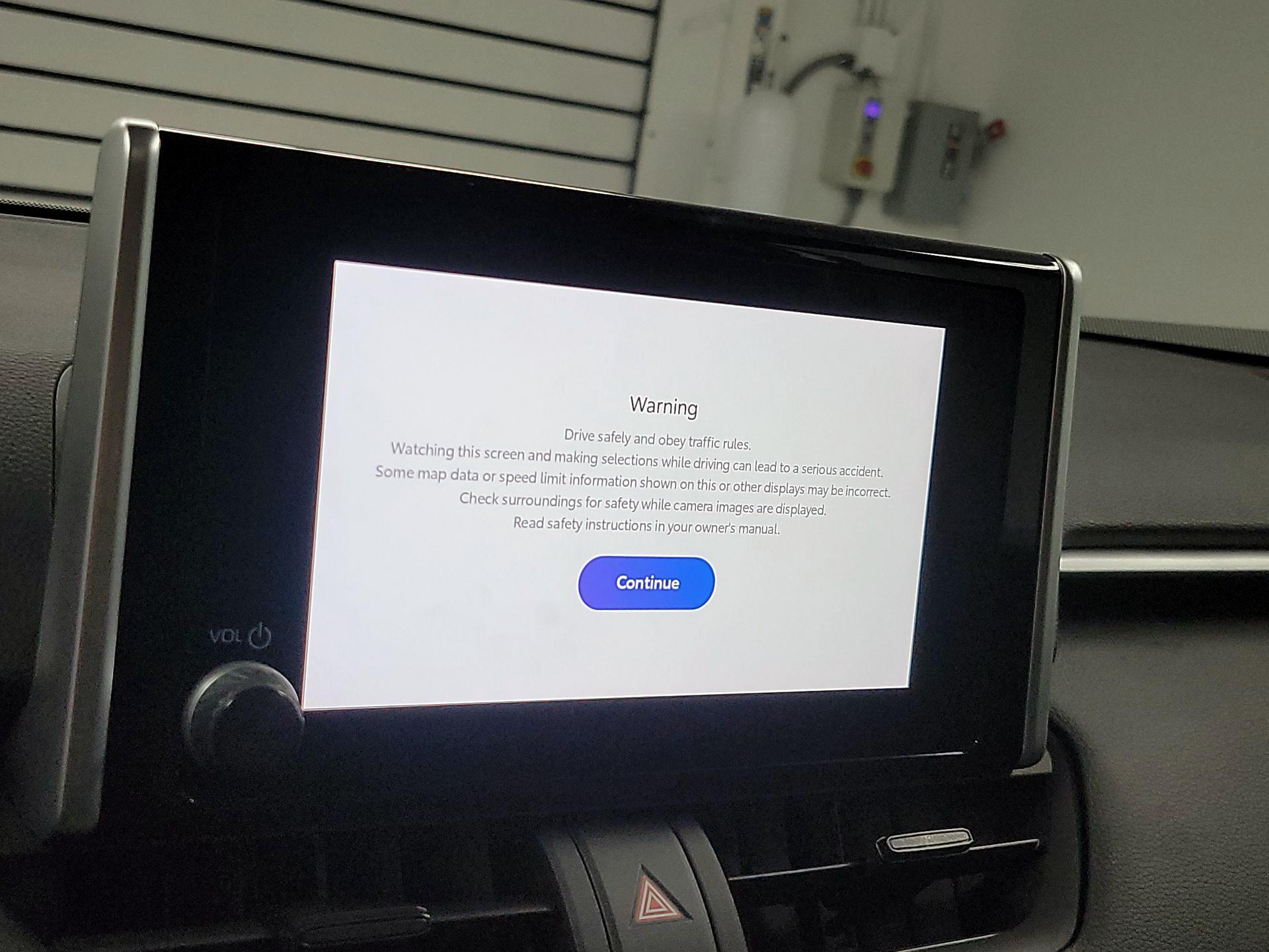 Thumbnail: 2023 Toyota RAV4 - 14