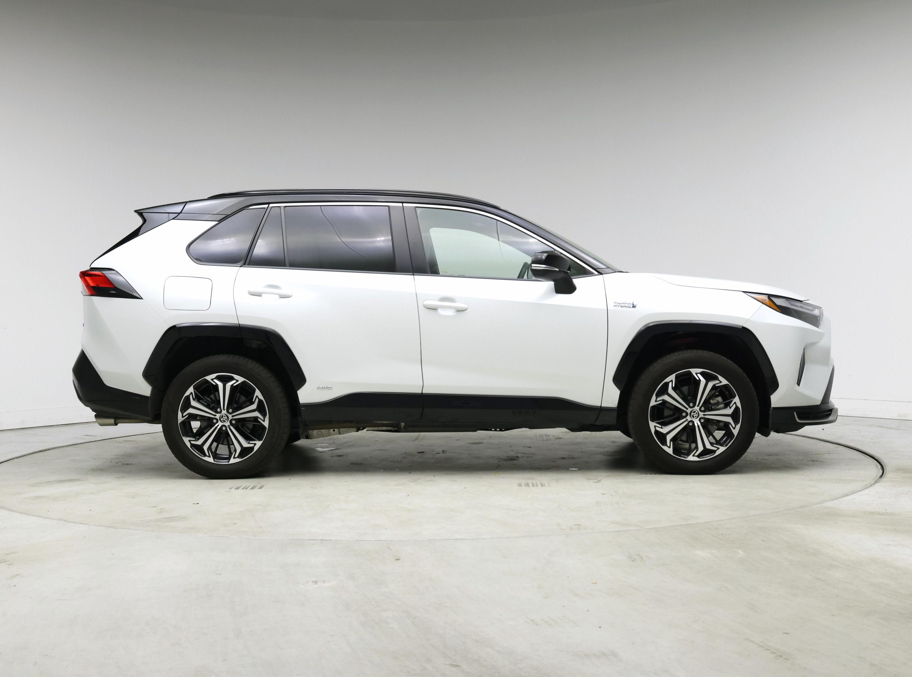 Thumbnail: 2024 Toyota RAV4 - 7