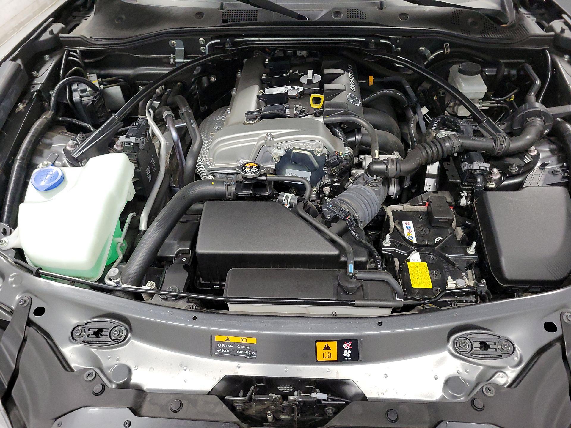 Thumbnail: 2021 Mazda MX-5 Miata - 20