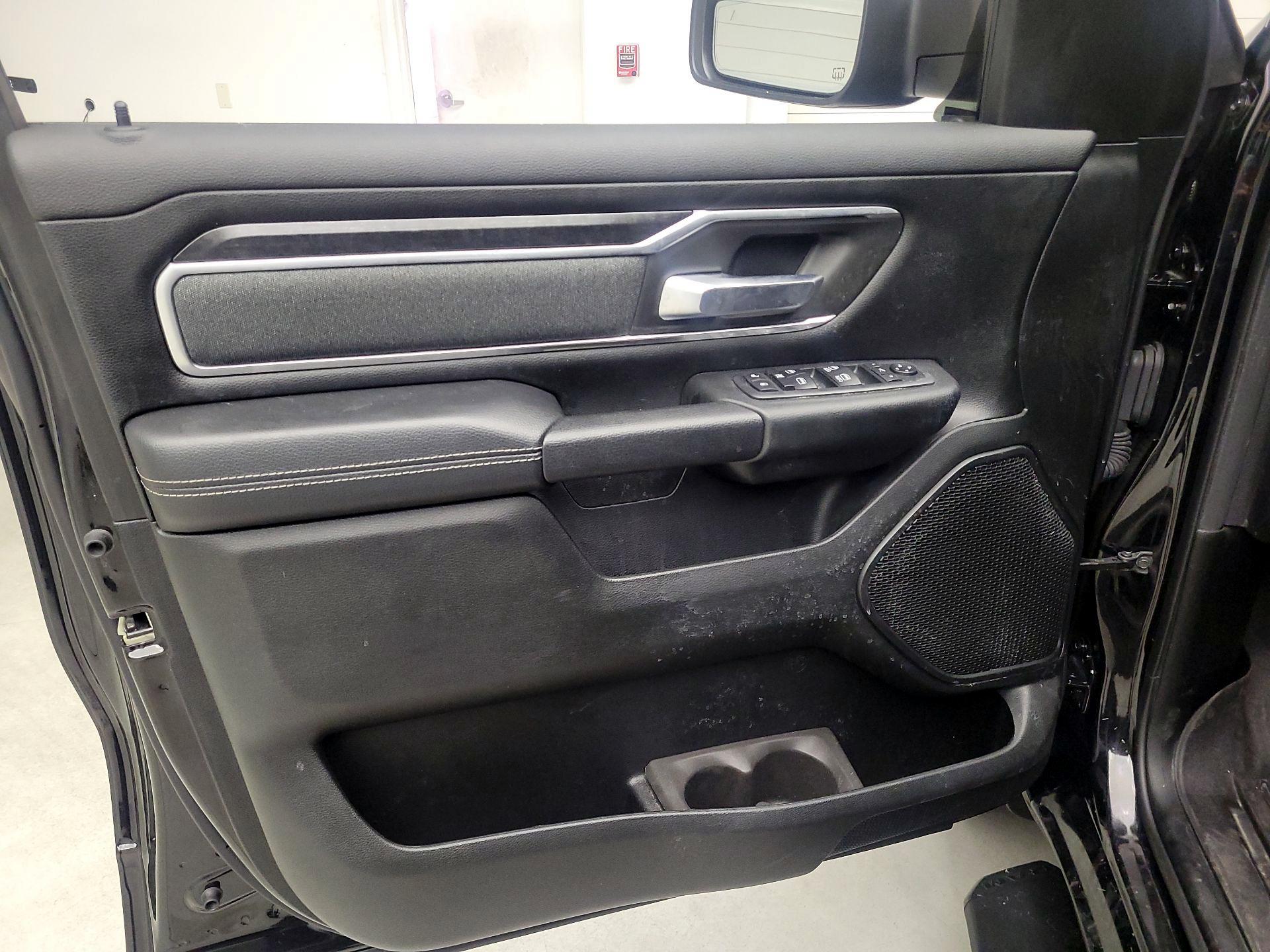 Thumbnail: 2019 RAM 1500 - 10