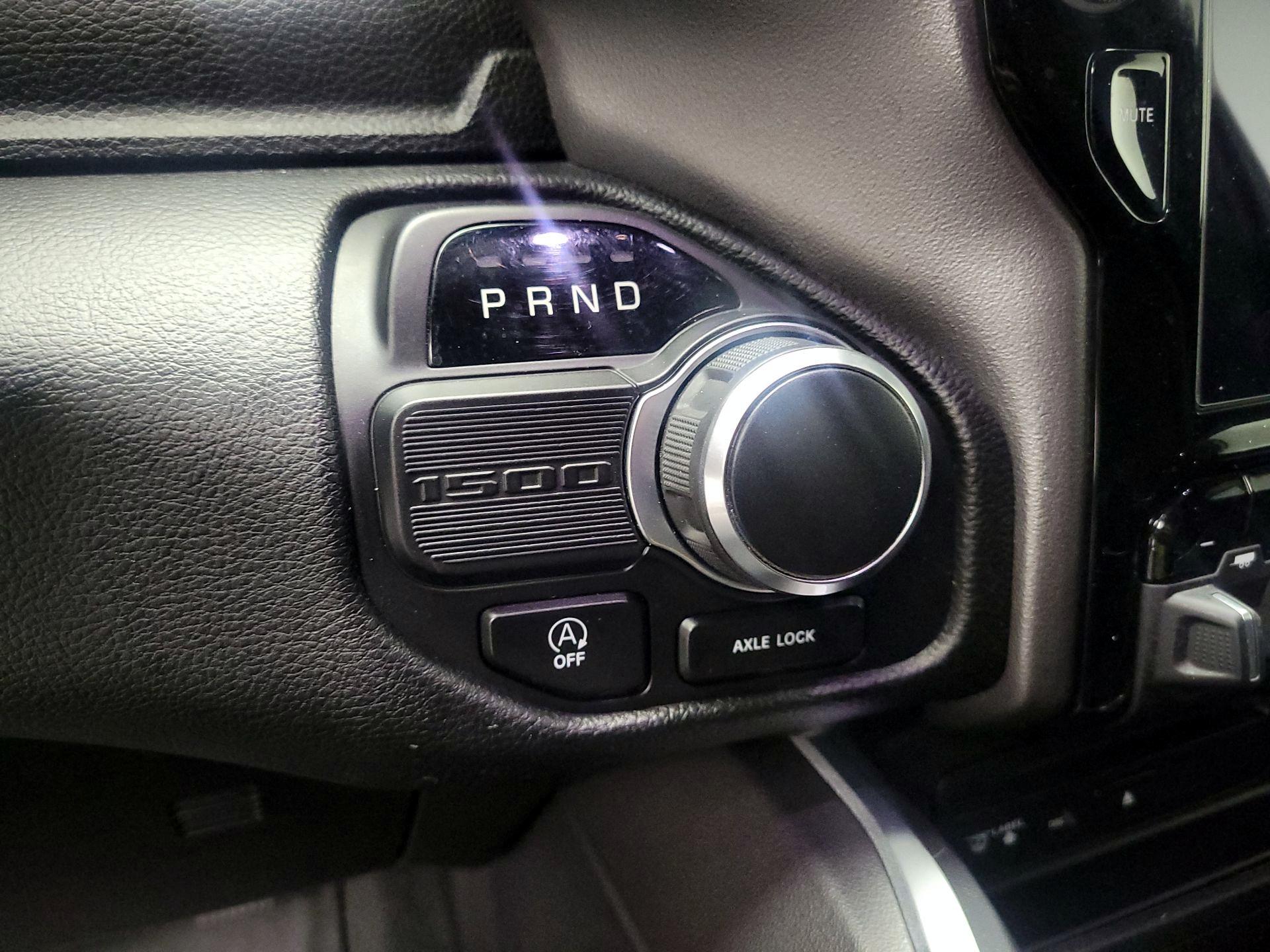 Thumbnail: 2019 RAM 1500 - 16