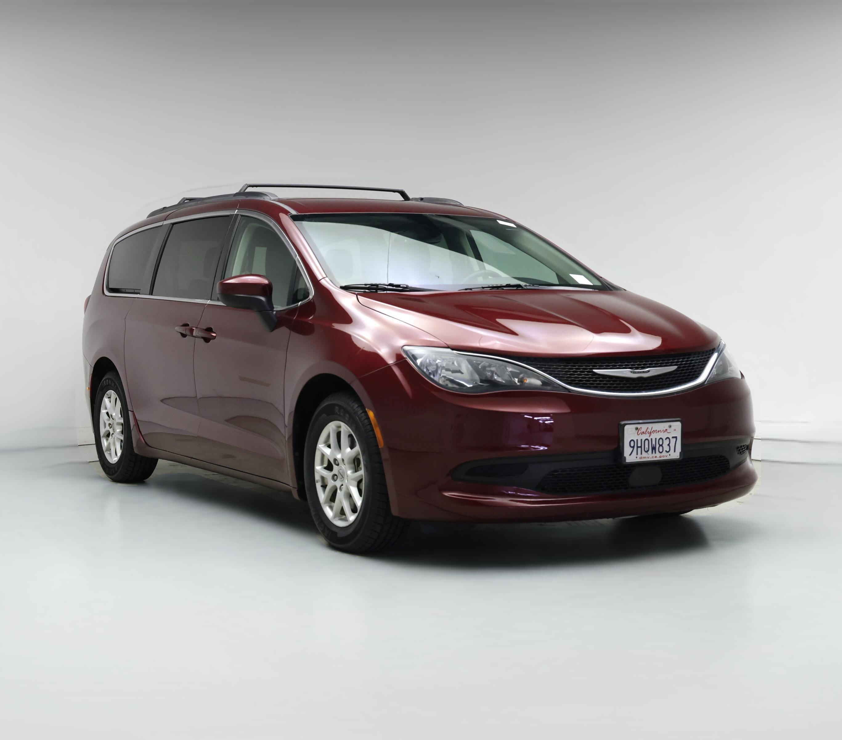 Thumbnail: 2021 Chrysler Voyager - 1