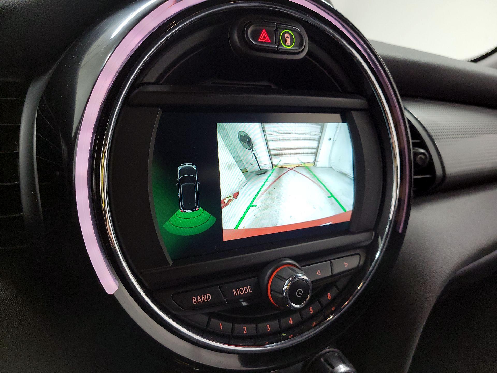 Thumbnail: 2020 MINI Cooper Hardtop - 11