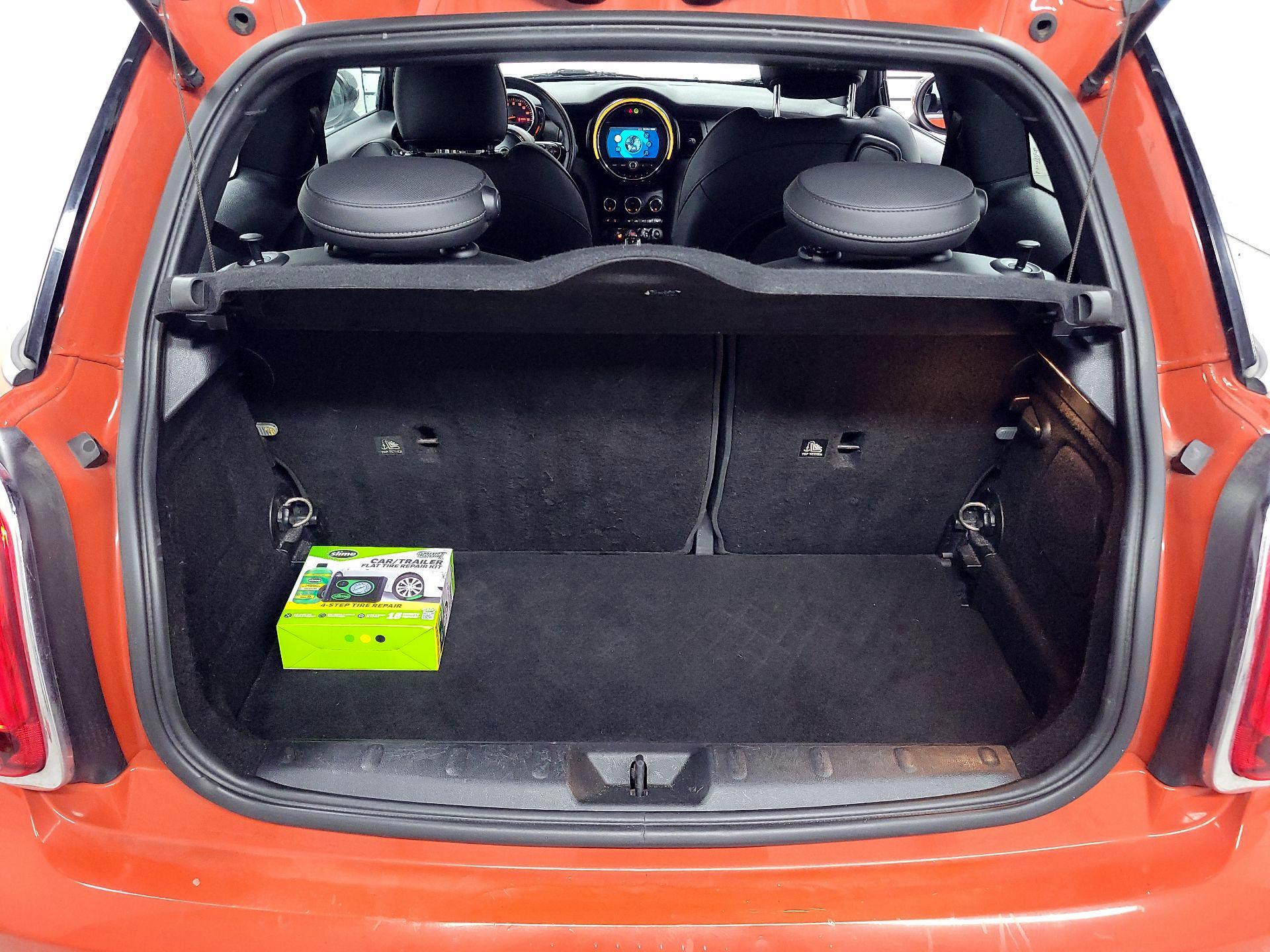 Thumbnail: 2020 MINI Cooper Hardtop - 15