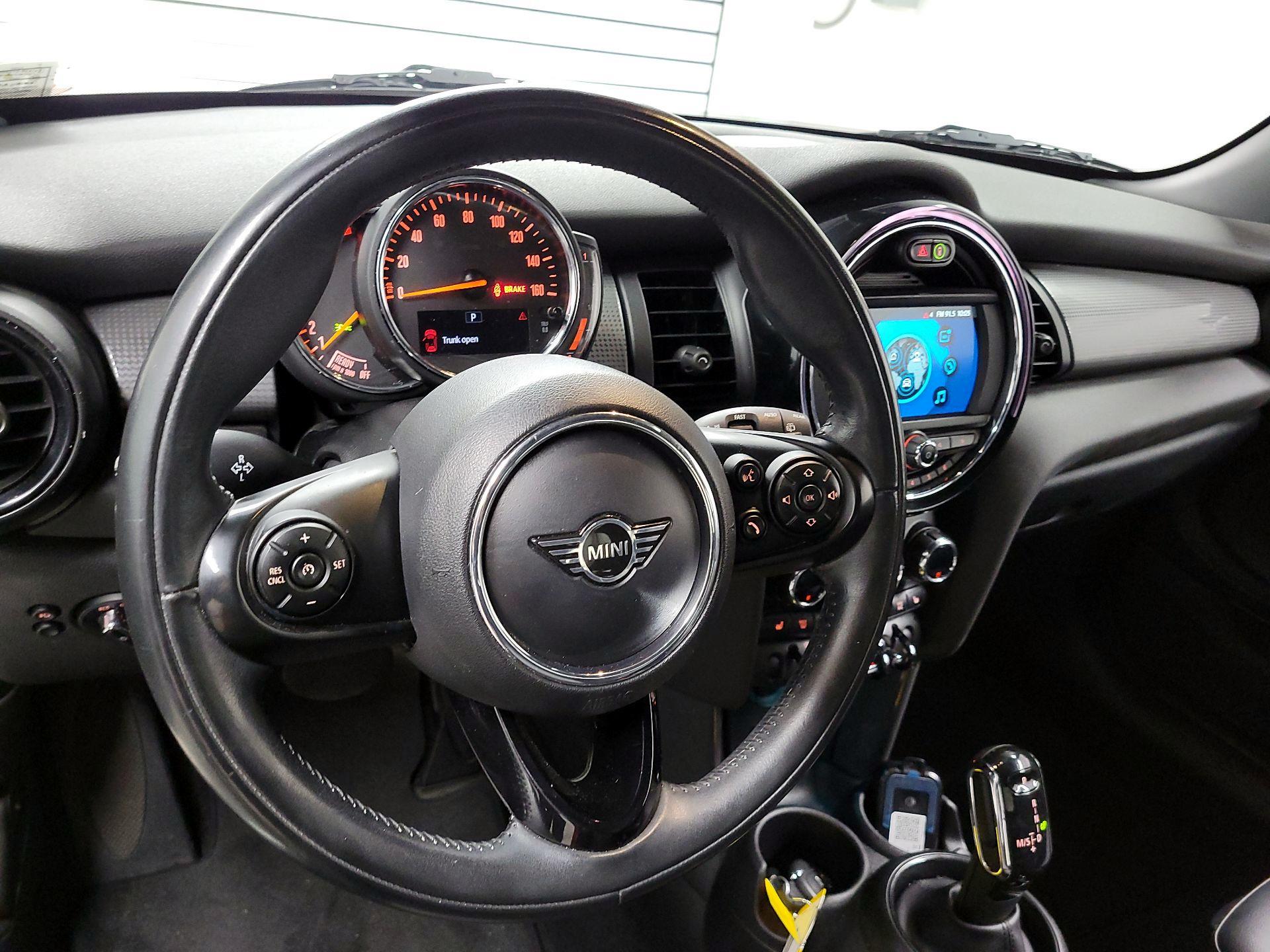 Thumbnail: 2020 MINI Cooper Hardtop - 8