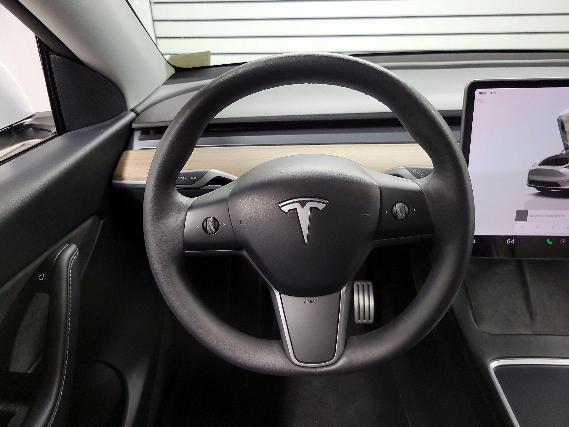 Thumbnail: 2022 Tesla Model Y - 10