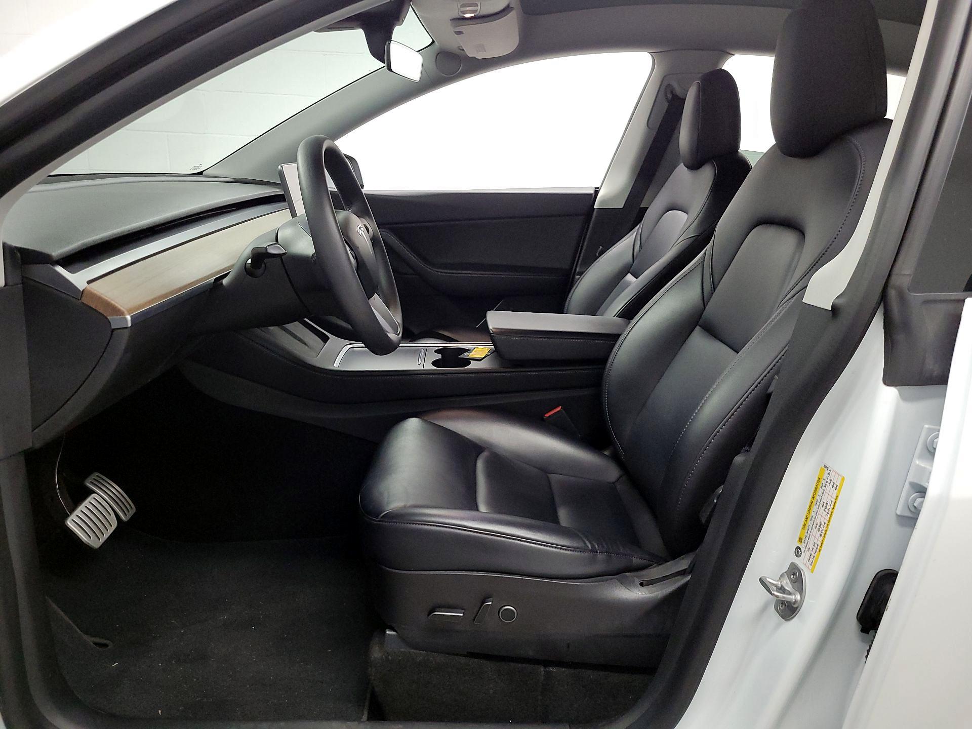 Thumbnail: 2022 Tesla Model Y - 11