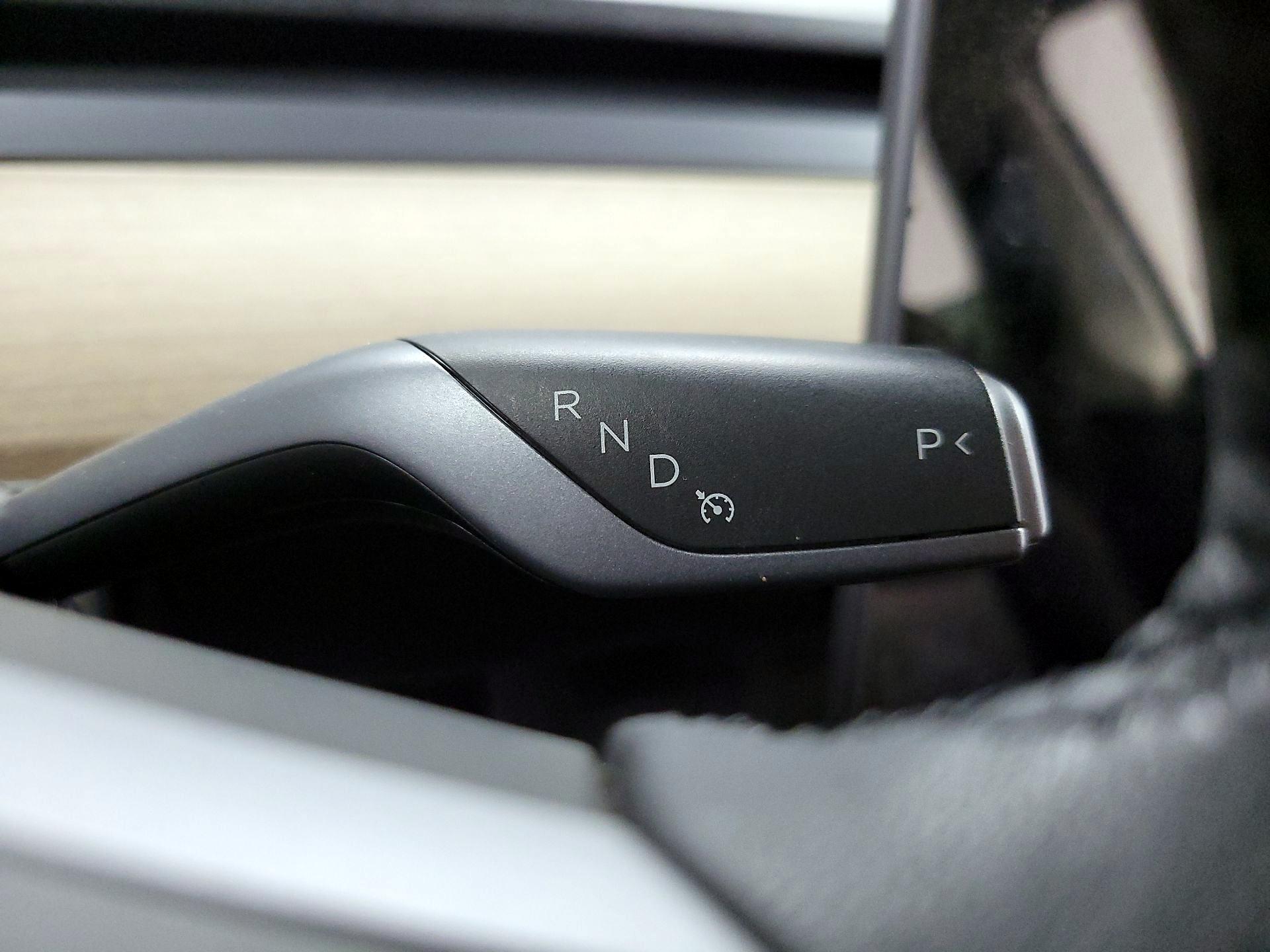 Thumbnail: 2022 Tesla Model Y - 15