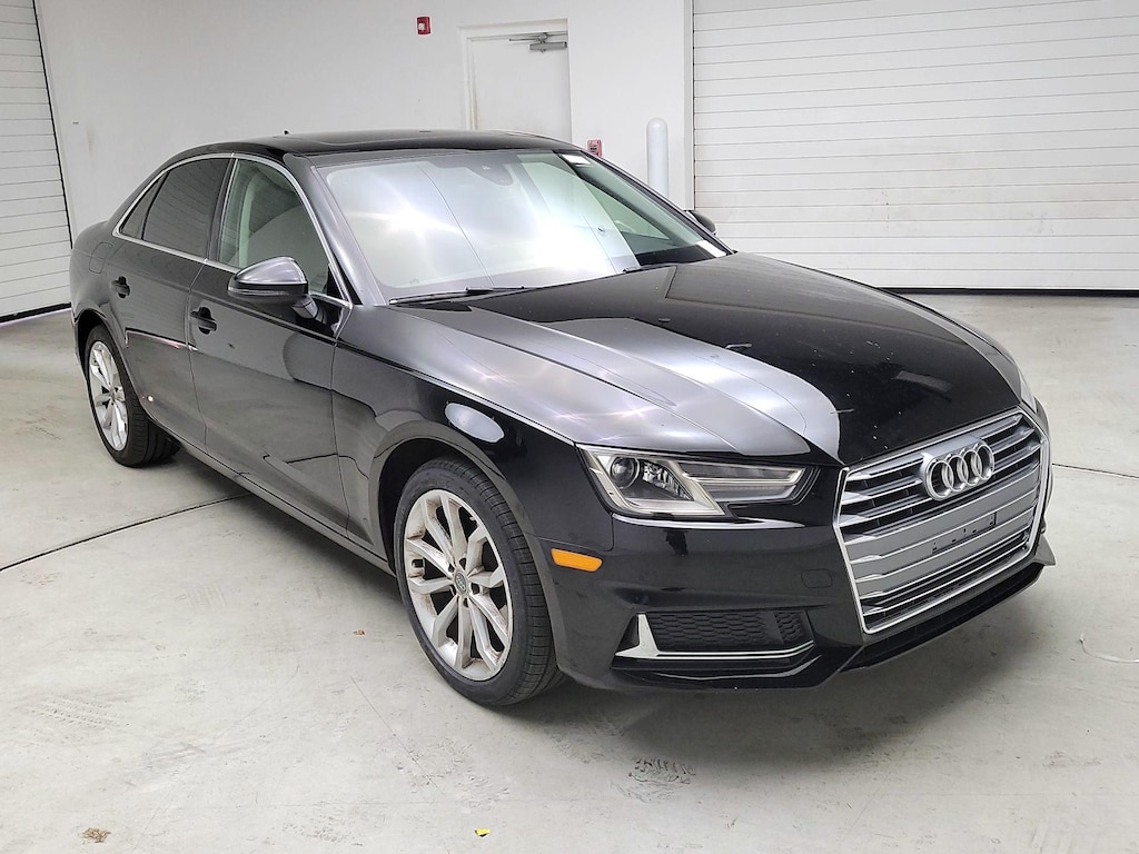 Audi A4 Premium 40 TFSI FWD