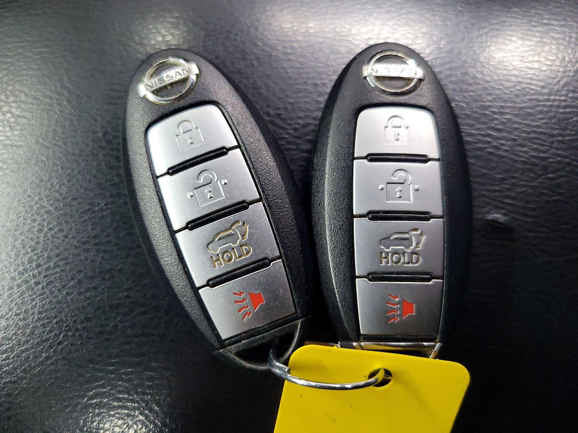 Thumbnail: 2016 Nissan Rogue - 20